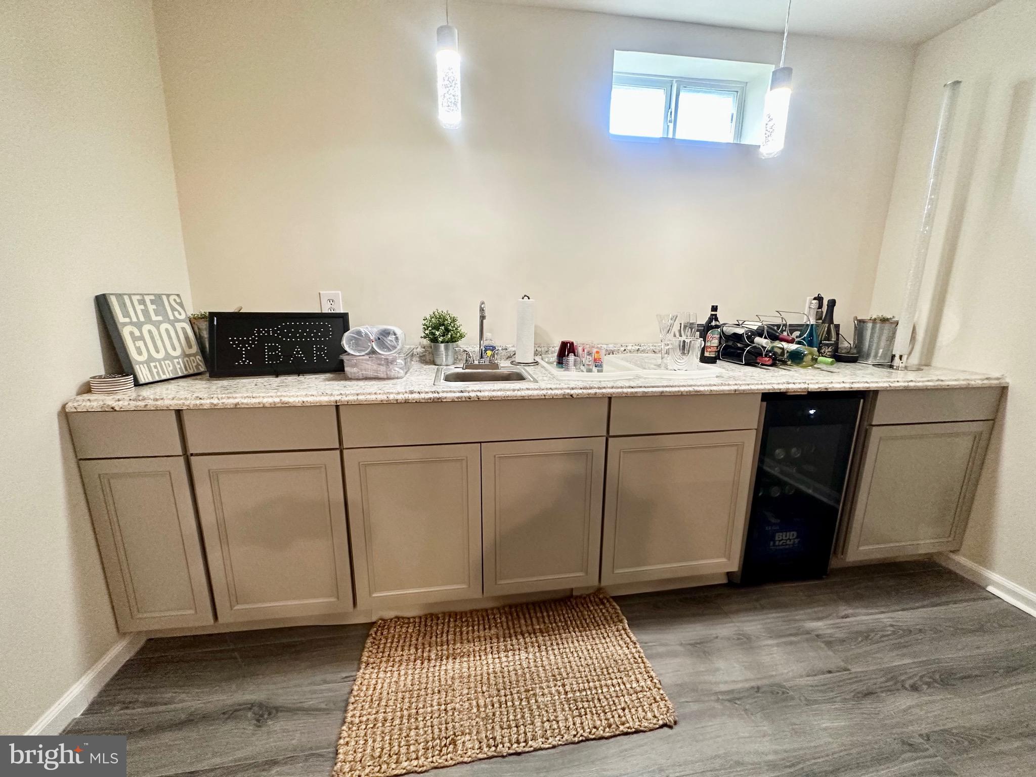 ST. CHARLES GLENEAGLES SOUTH - Residential Lease