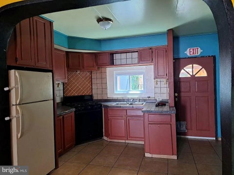 Townhouse For Sale - 3423 Kip Street<br/> PHILADELPHIA, PA 19134