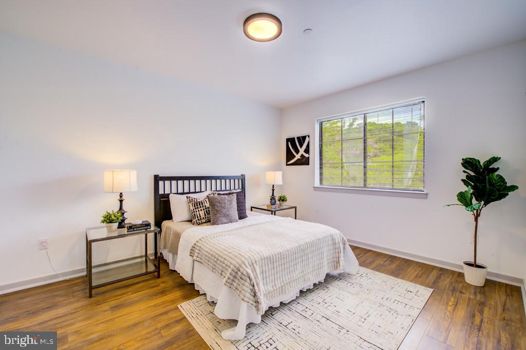 ROXBOROUGH - Residential Lease