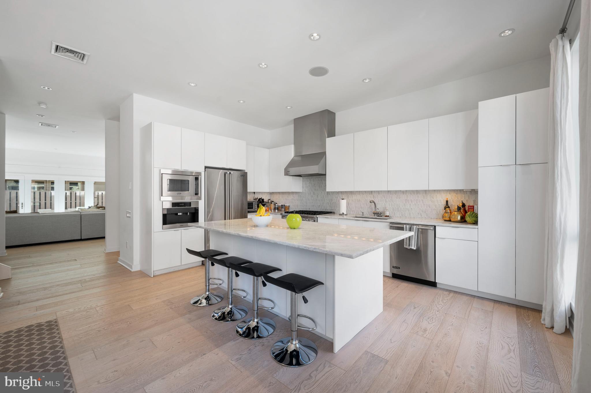 GRADUATE HOSPITAL - Residential