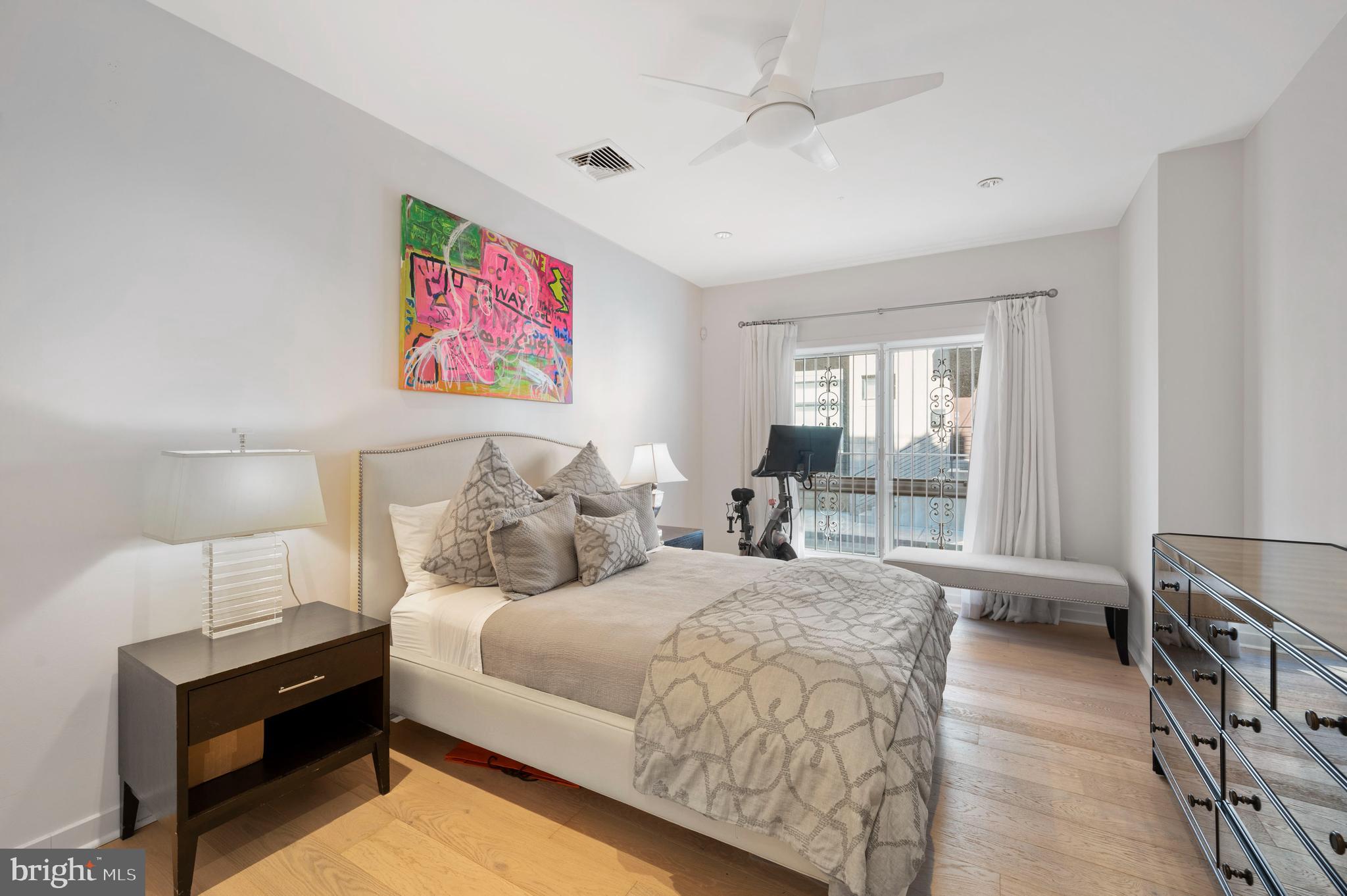 GRADUATE HOSPITAL - Residential