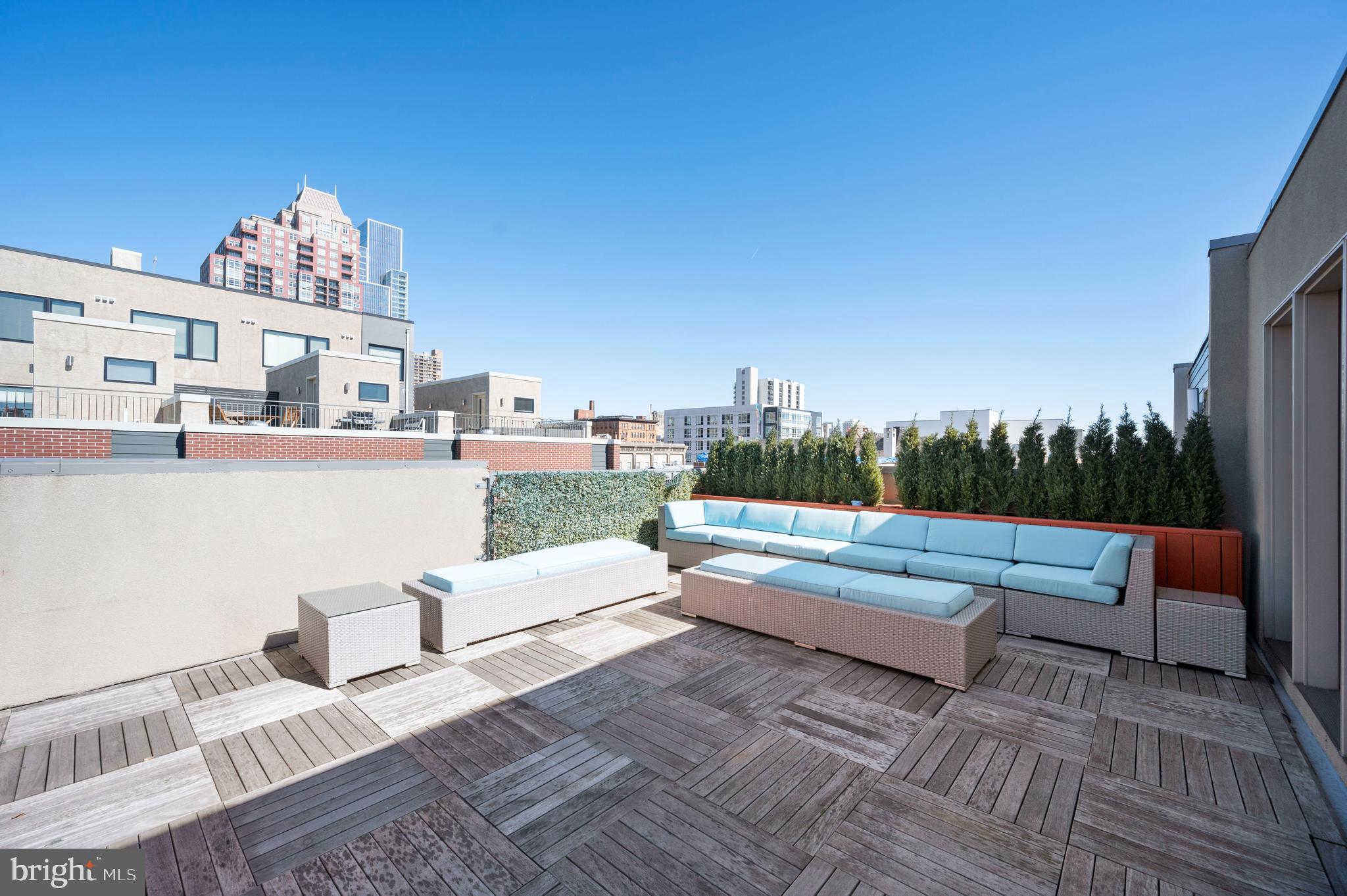 GRADUATE HOSPITAL - Residential