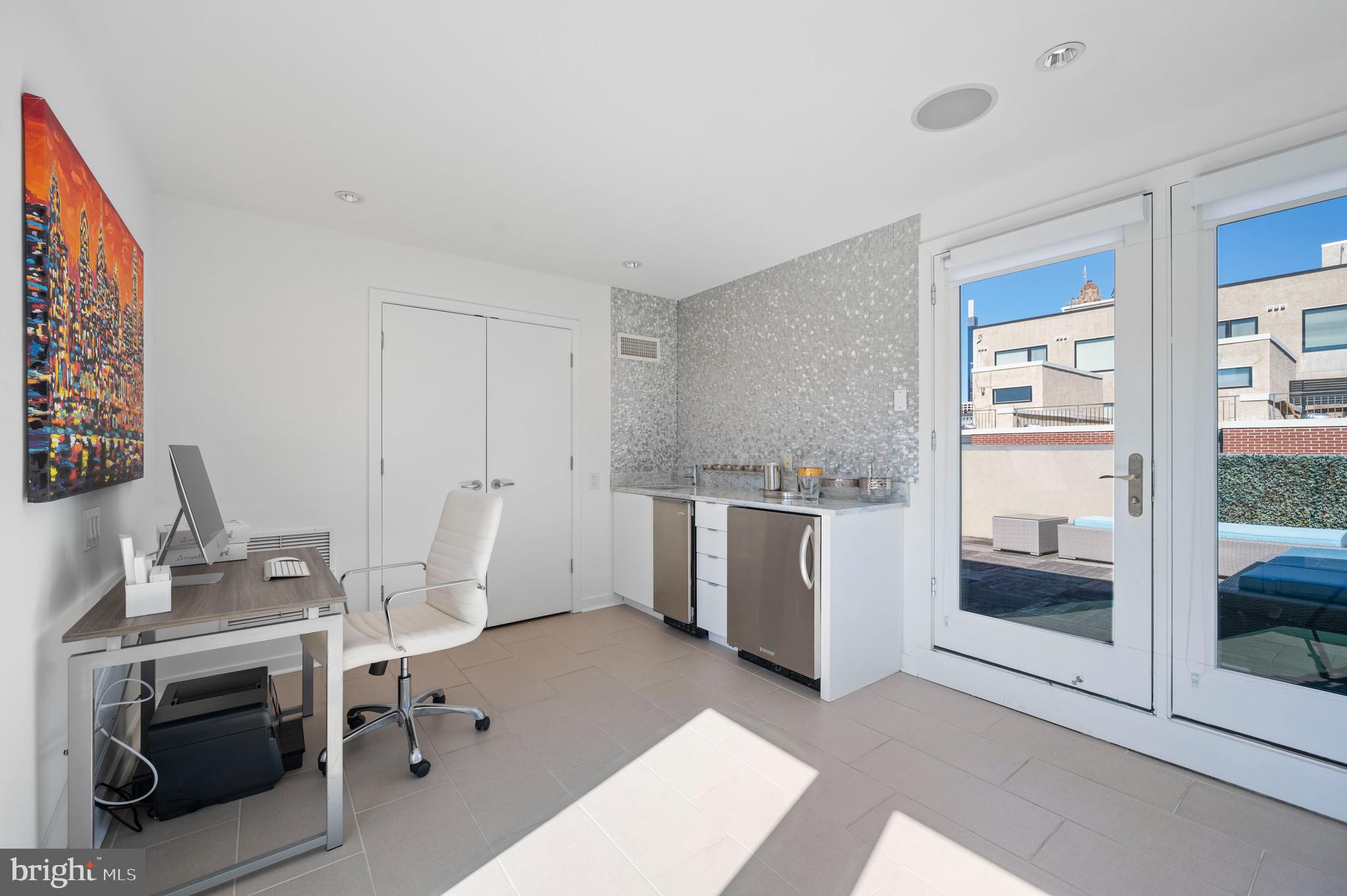 GRADUATE HOSPITAL - Residential