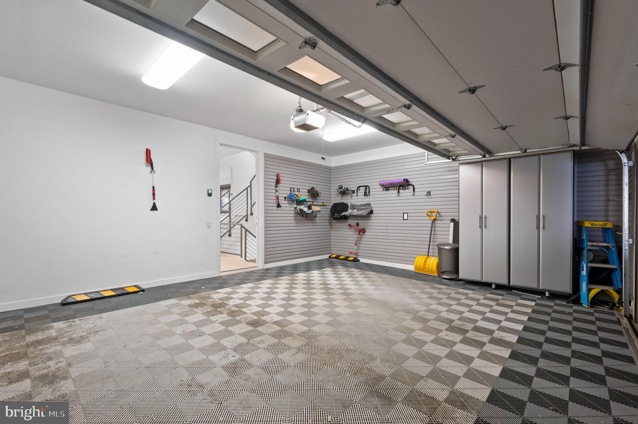 GRADUATE HOSPITAL - Residential