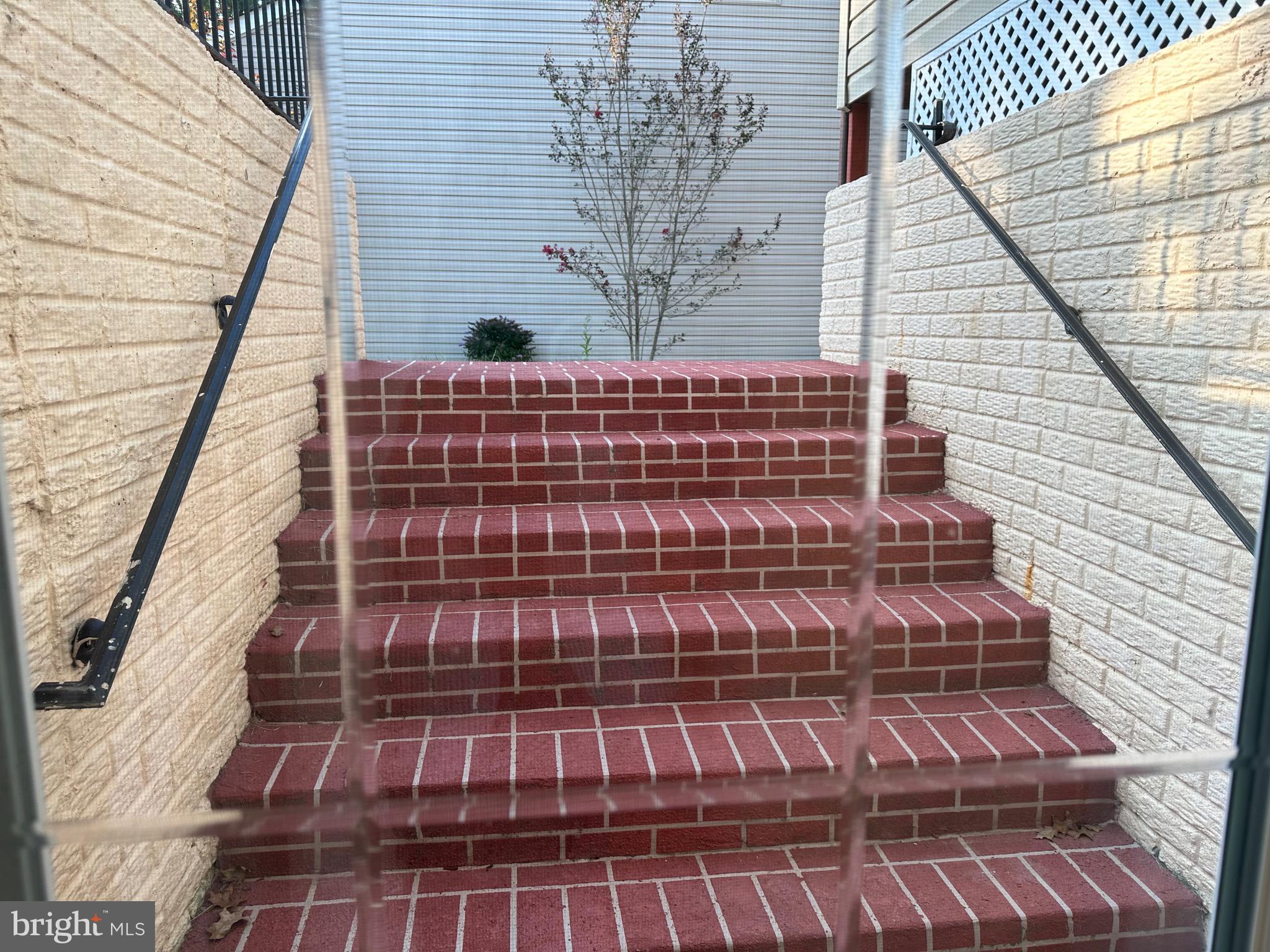 MELWOOD SPRINGS- PLAT 7 - Residential Lease