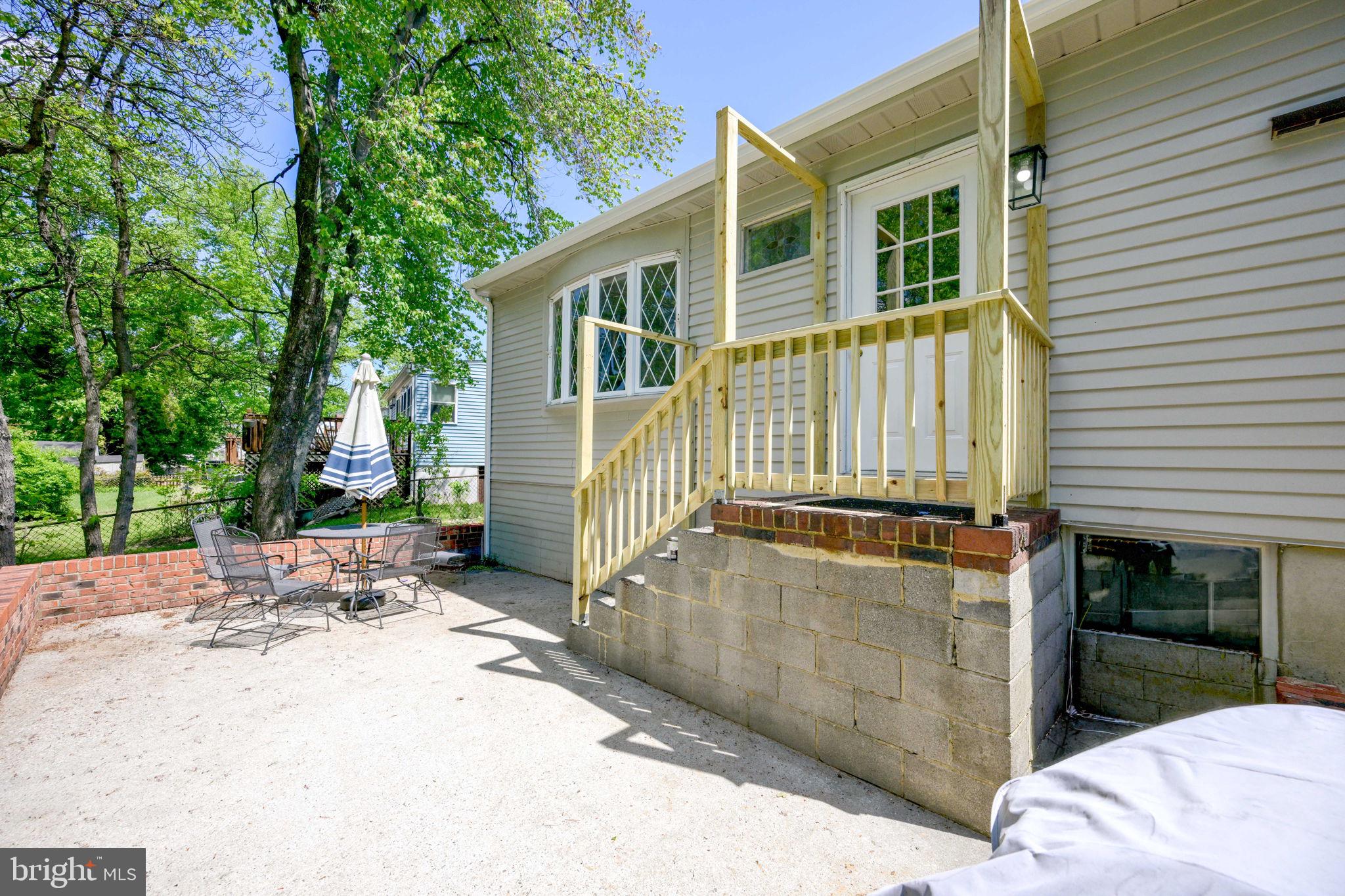 WILLOWDALE - Residential