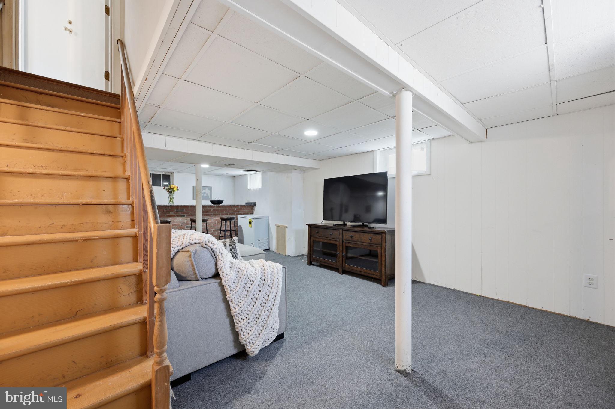 WILLOWDALE - Residential