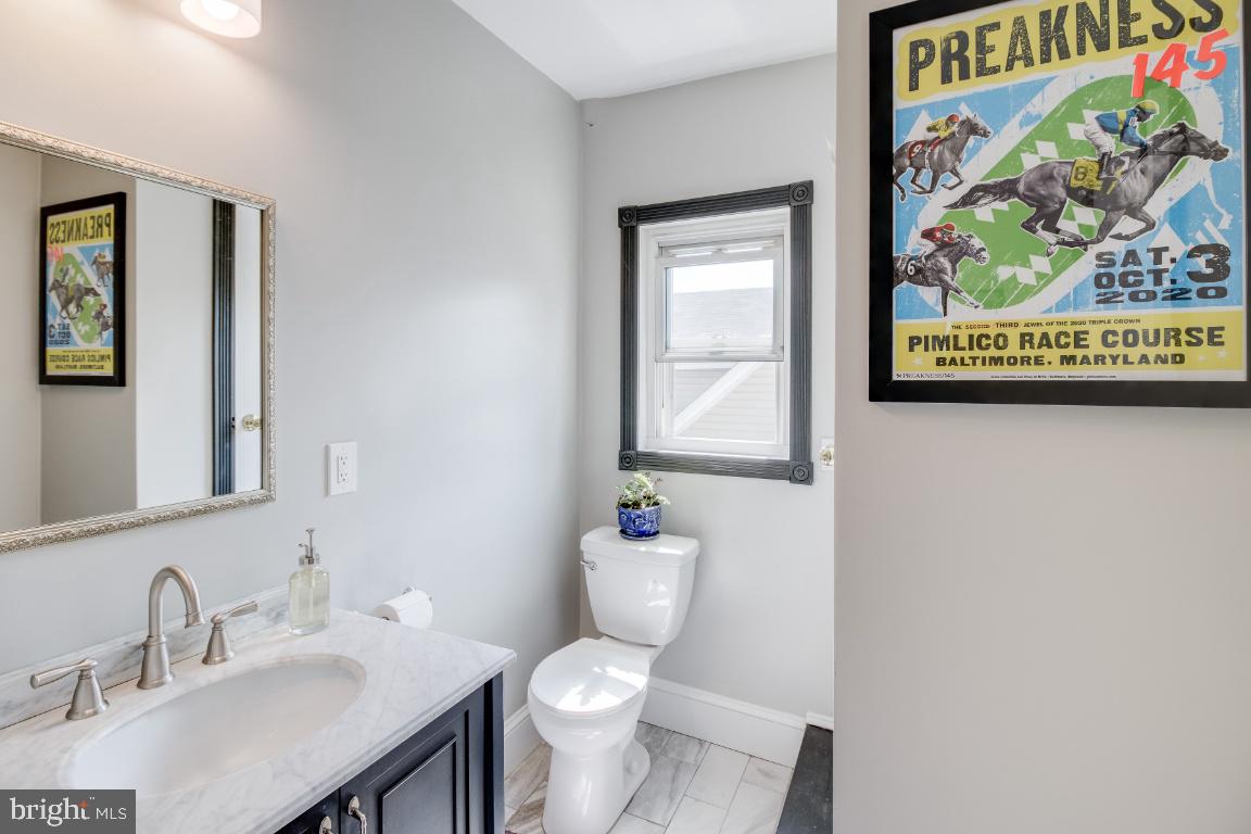 LAURAVILLE HISTORIC DISTRICT - Residential