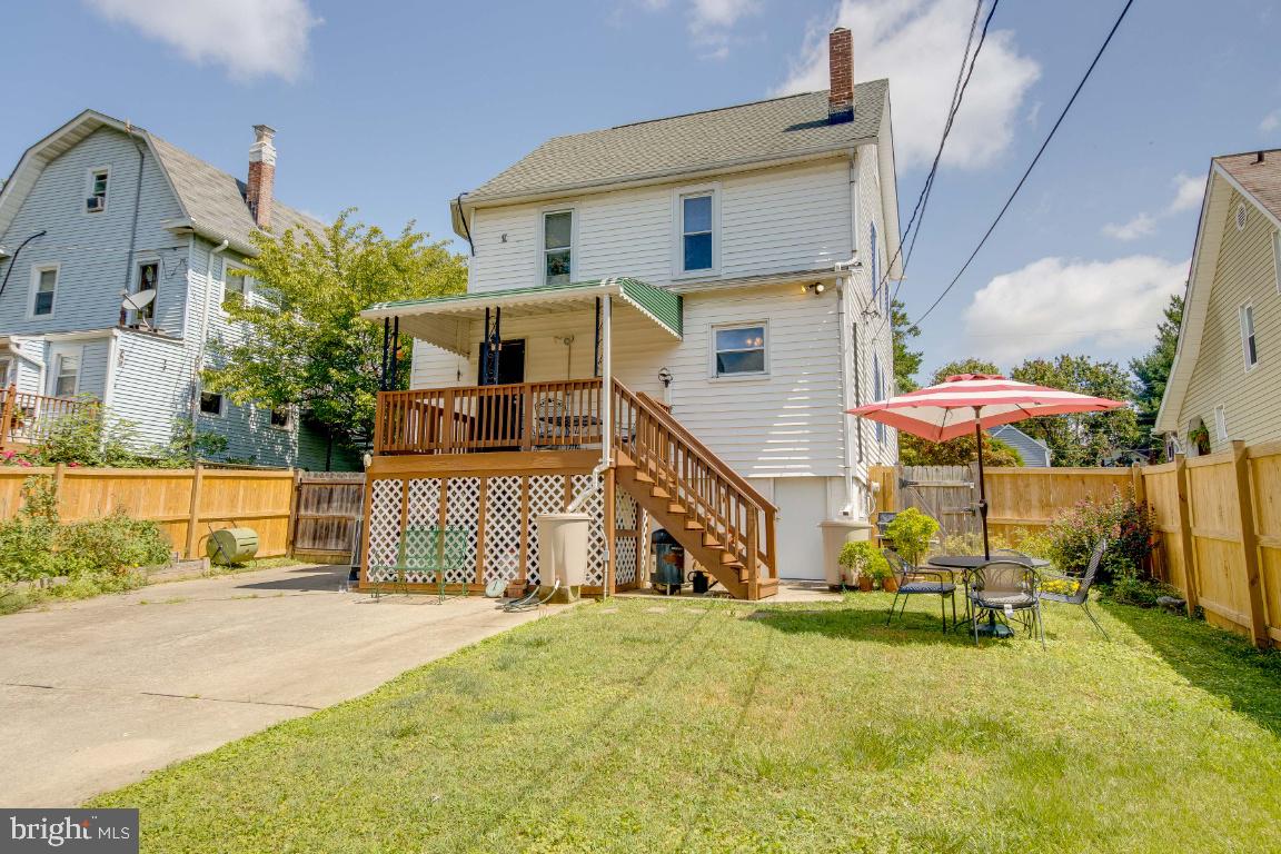 LAURAVILLE HISTORIC DISTRICT - Residential