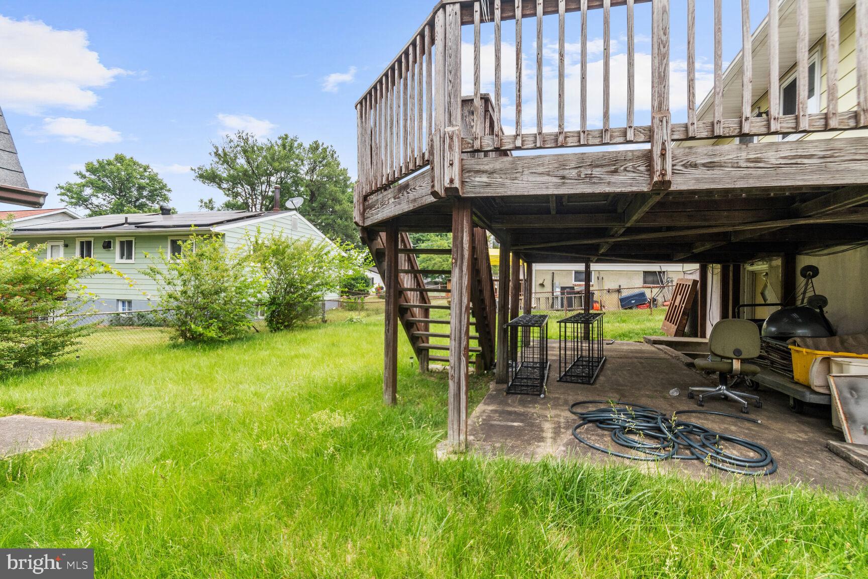 WHITE HOUSE HEIGHTS - Residential