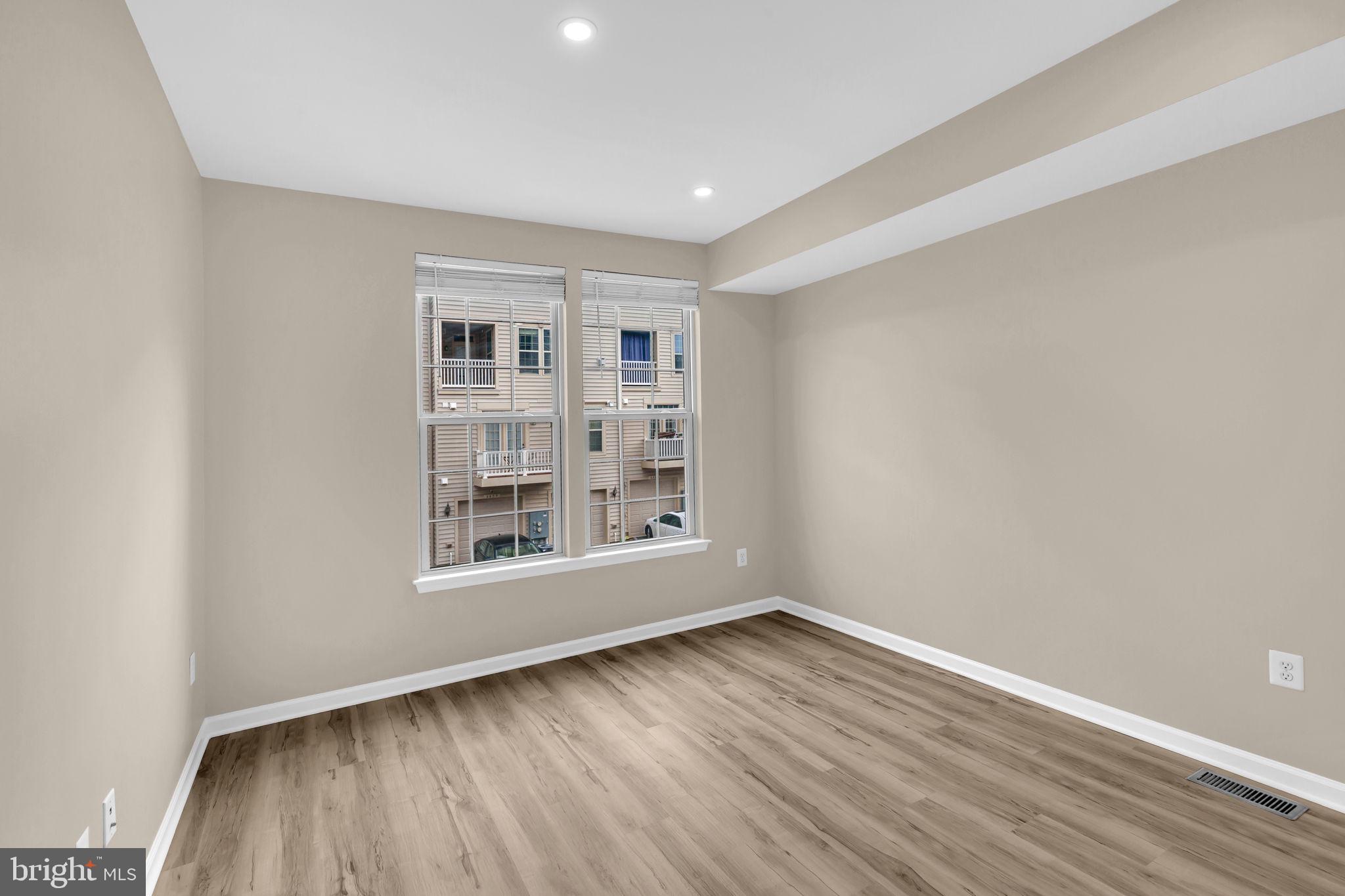 LINTON AT BALLENGER - Residential