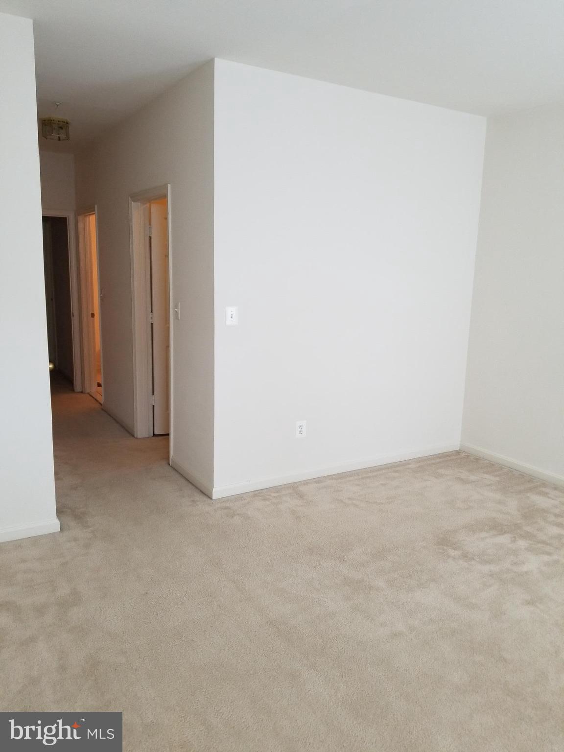 WESTBRIAR PLAZA - Residential Lease