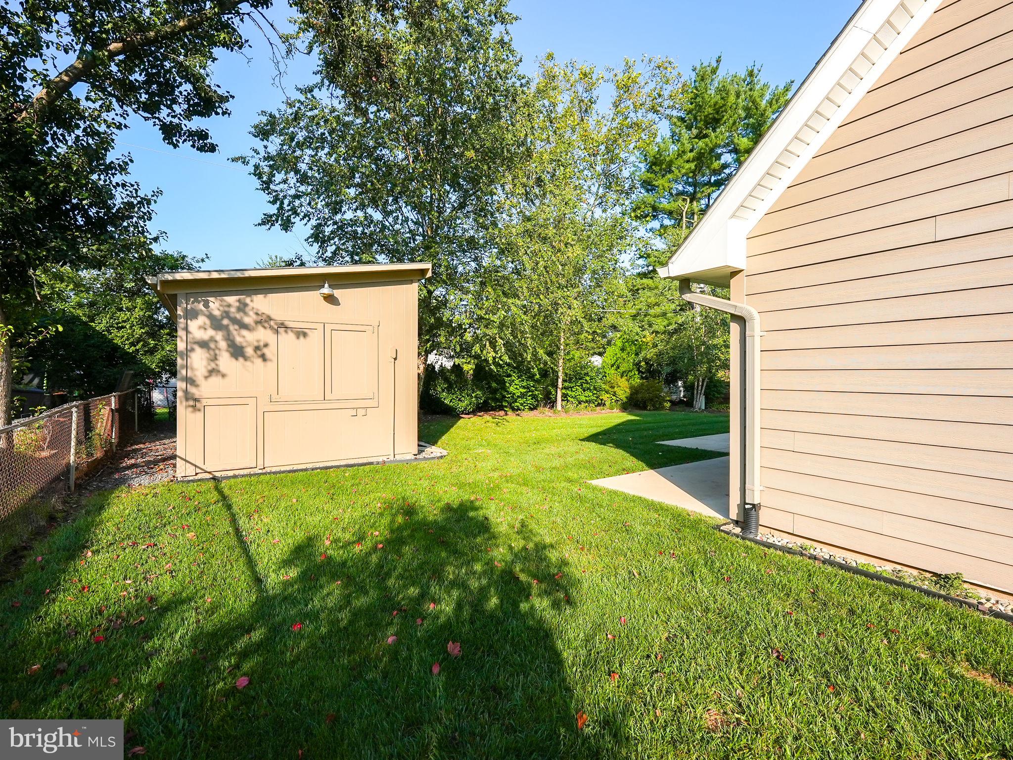 GREENBRIAR - Residential Lease