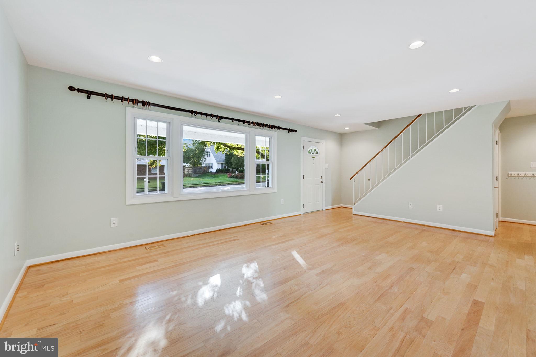 GREENBRIAR - Residential Lease