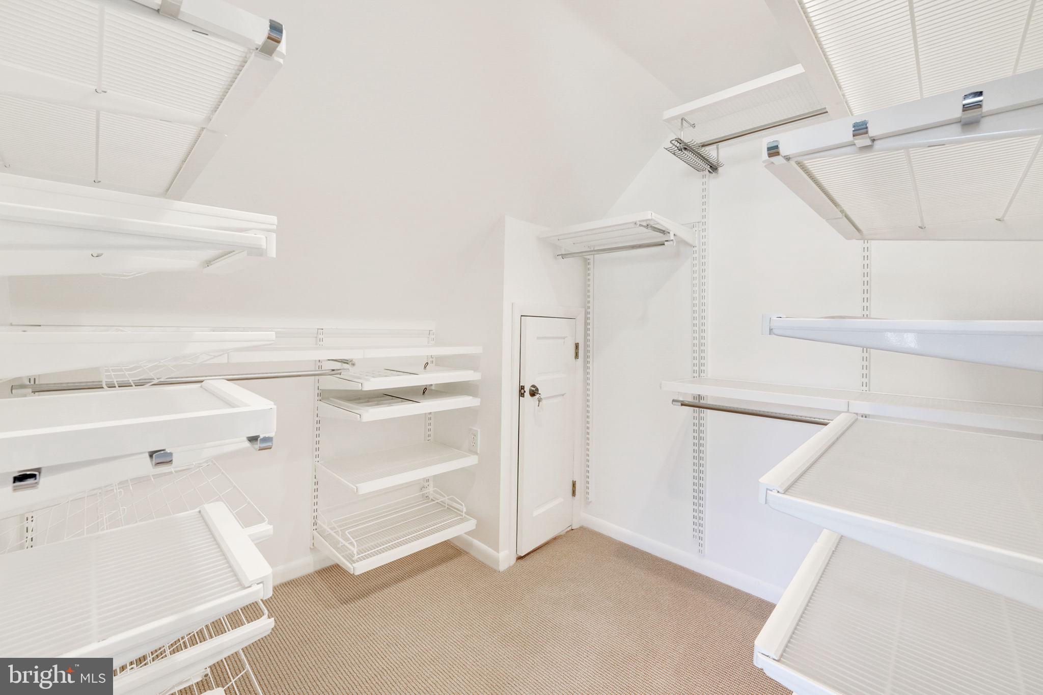 GREENBRIAR - Residential Lease