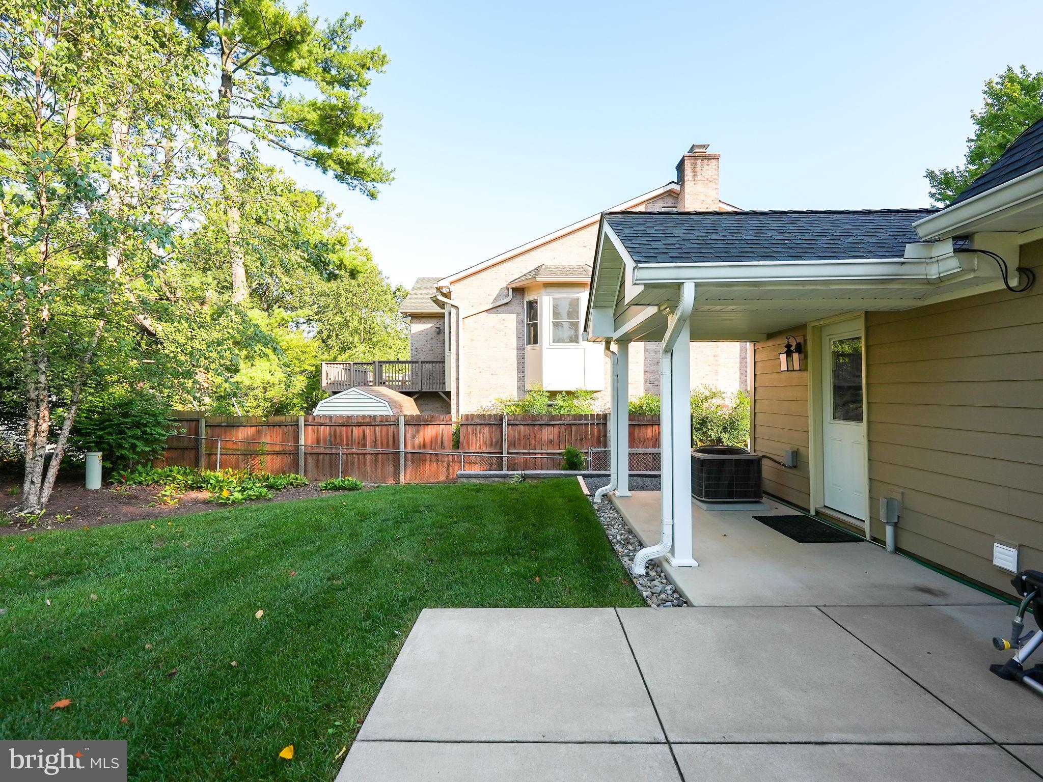 GREENBRIAR - Residential Lease