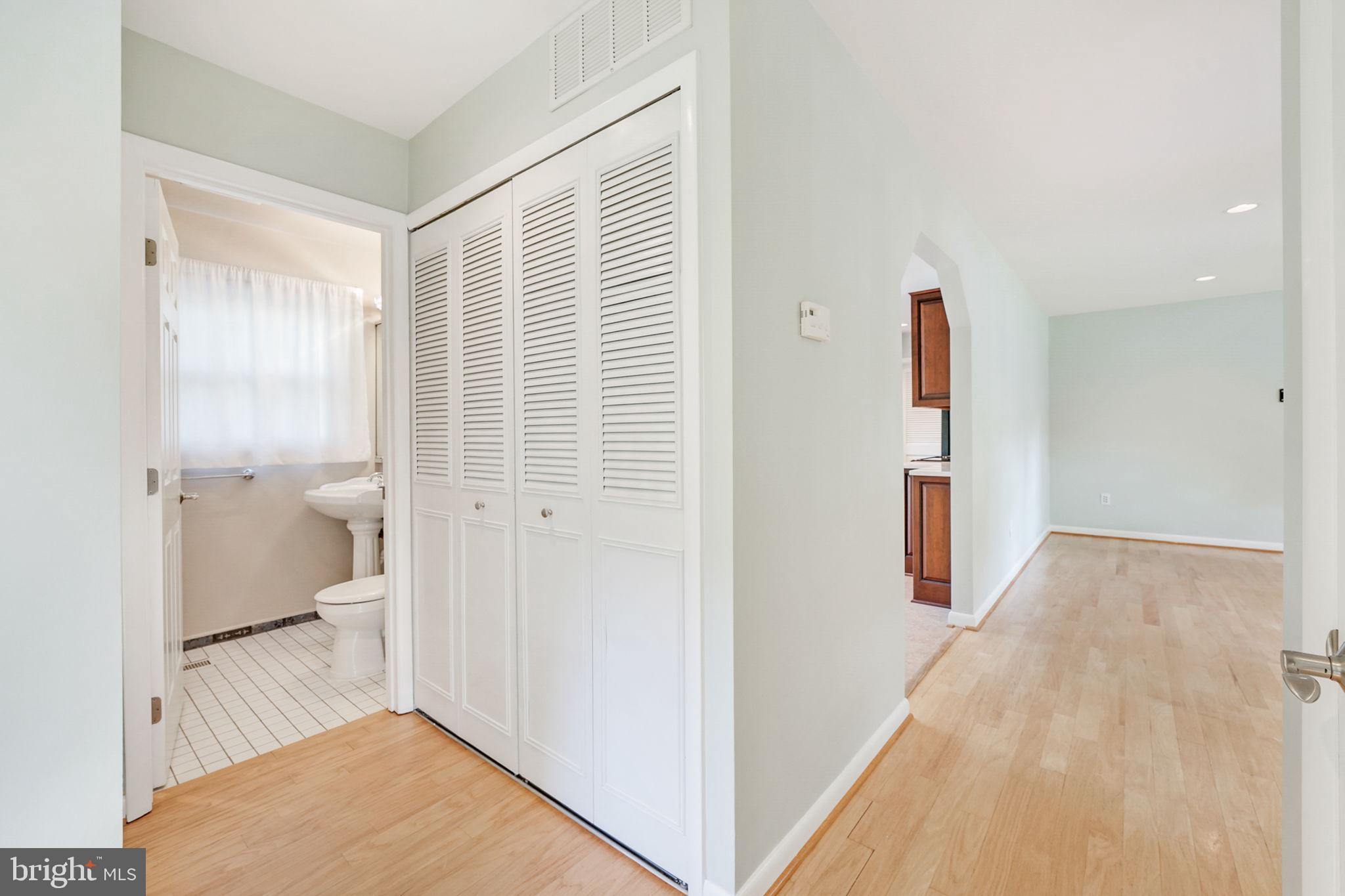 GREENBRIAR - Residential Lease