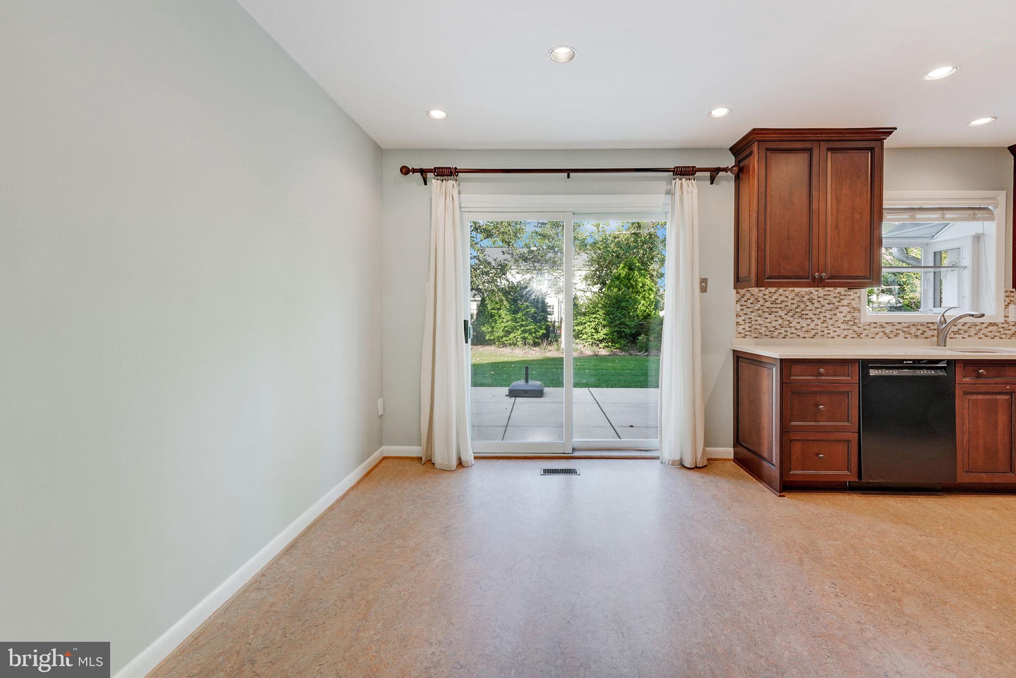 GREENBRIAR - Residential Lease