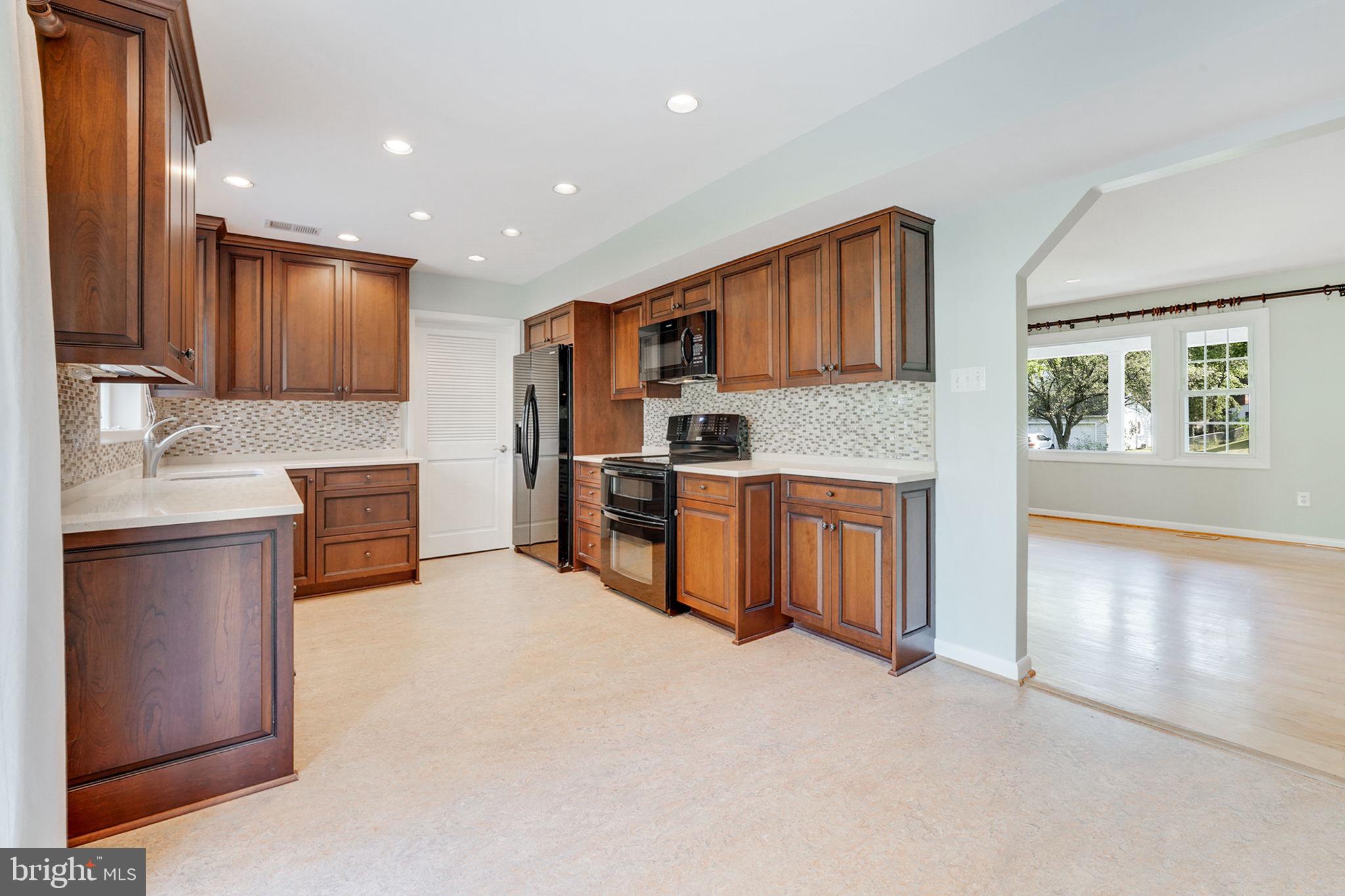 GREENBRIAR - Residential Lease