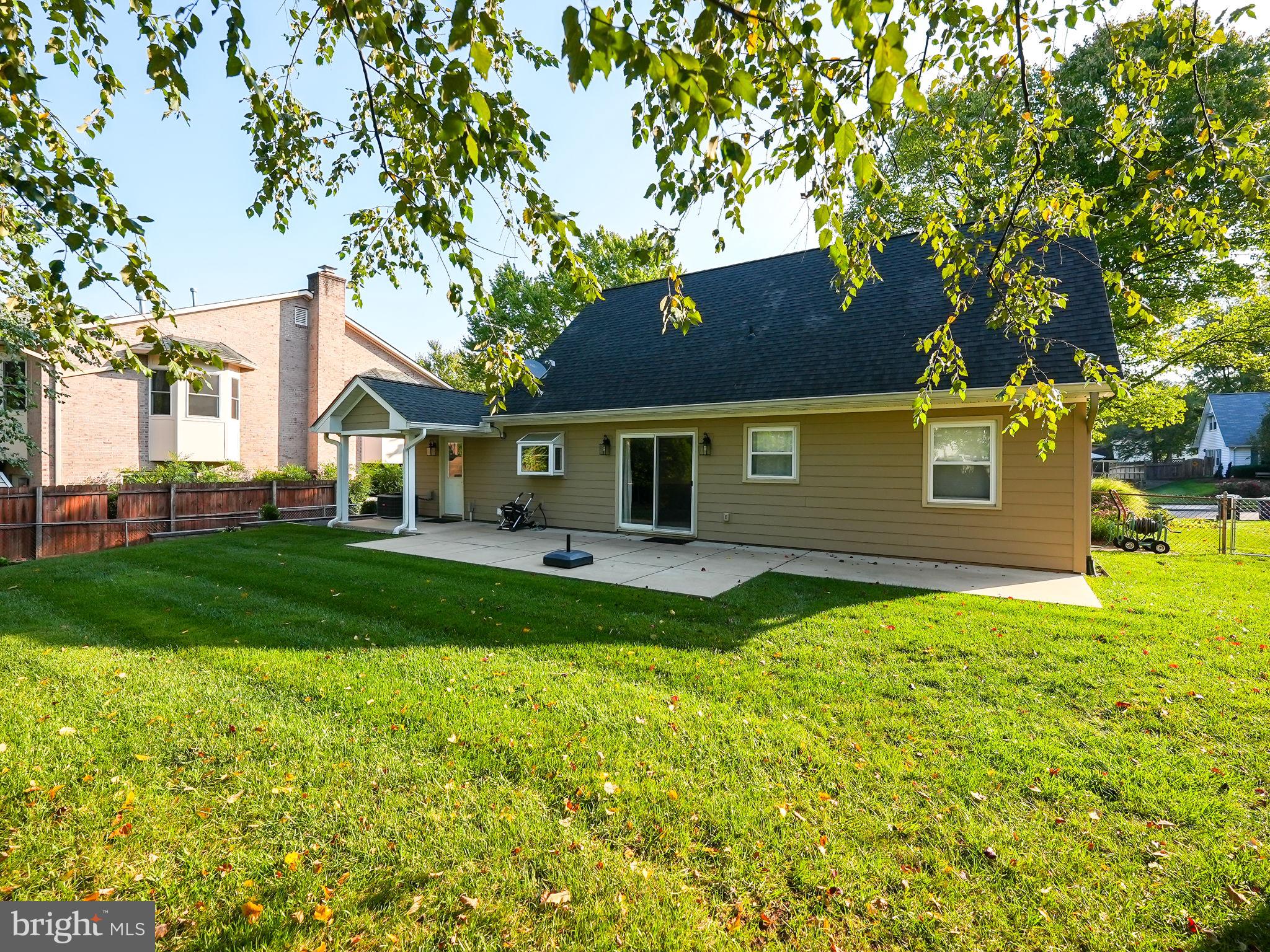 GREENBRIAR - Residential Lease