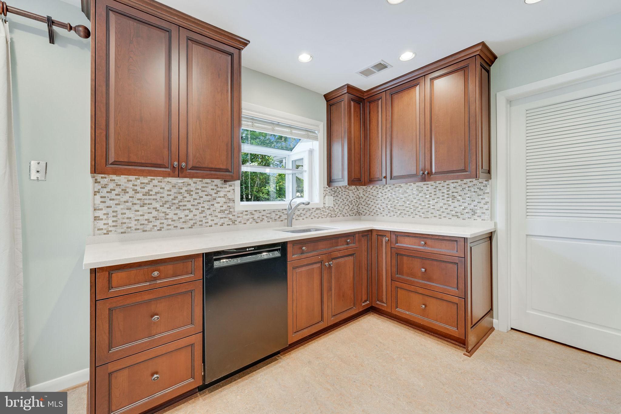 GREENBRIAR - Residential Lease