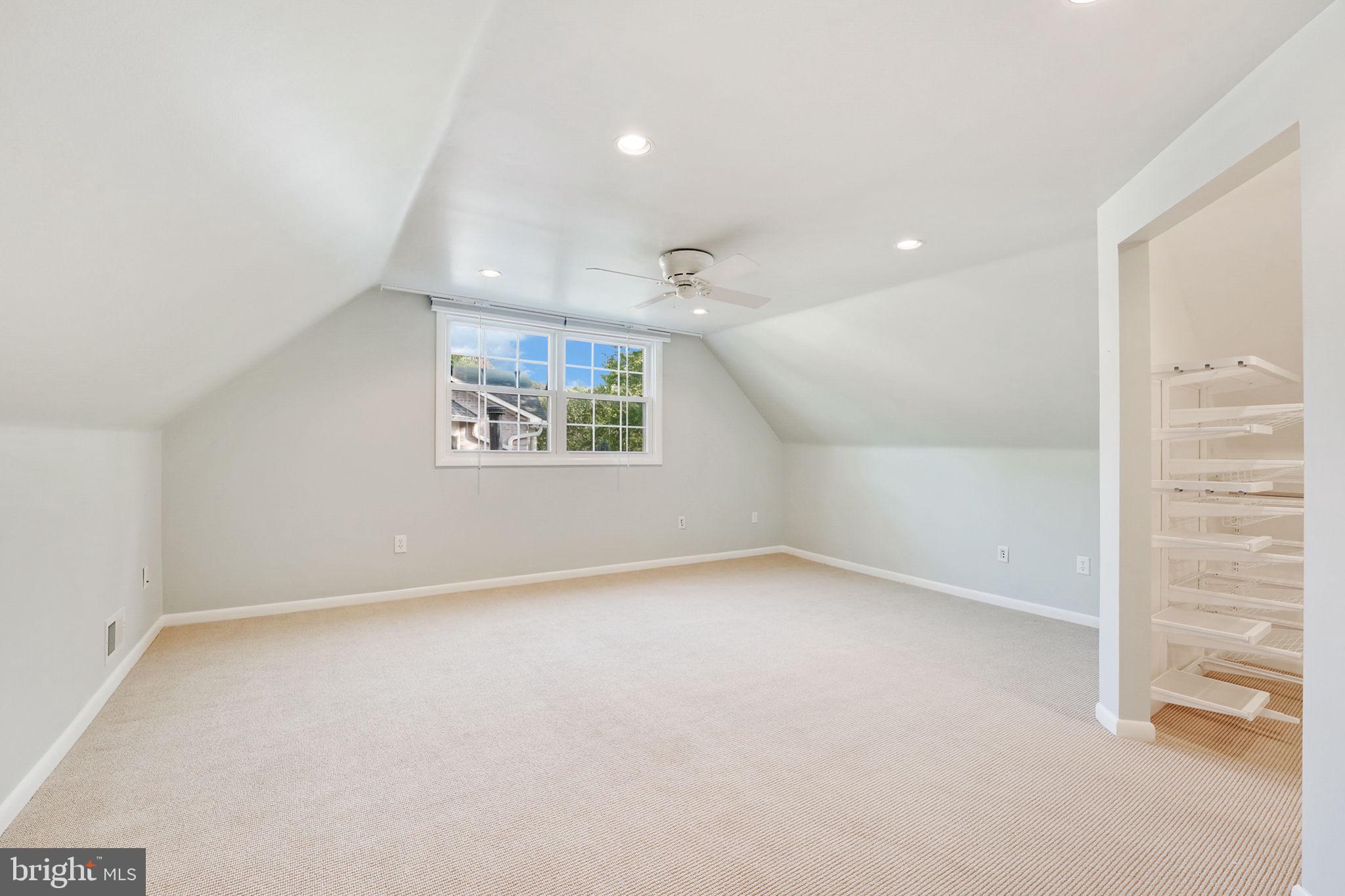 GREENBRIAR - Residential Lease