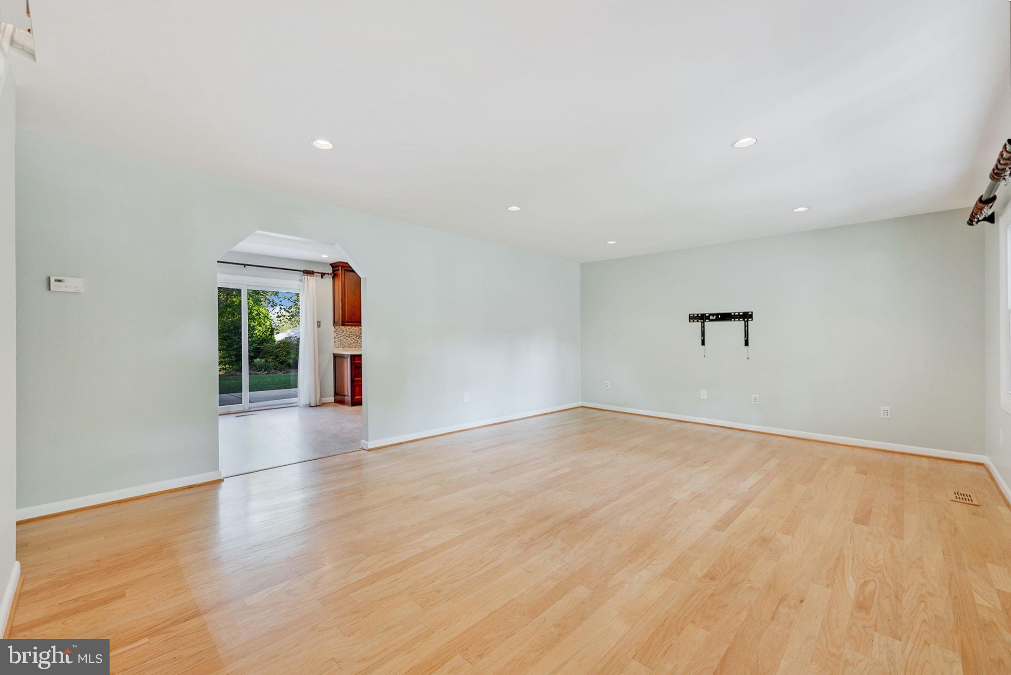 GREENBRIAR - Residential Lease