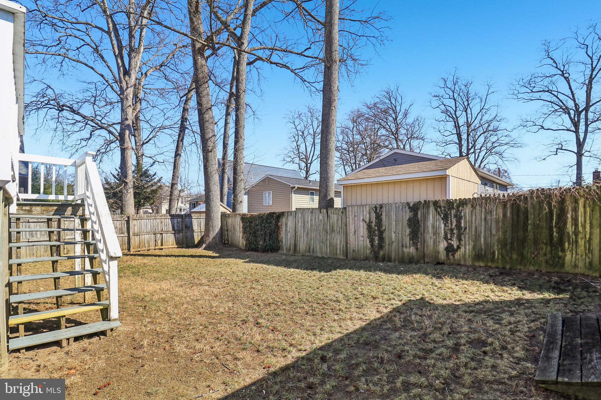 LONDONTOWN - Residential