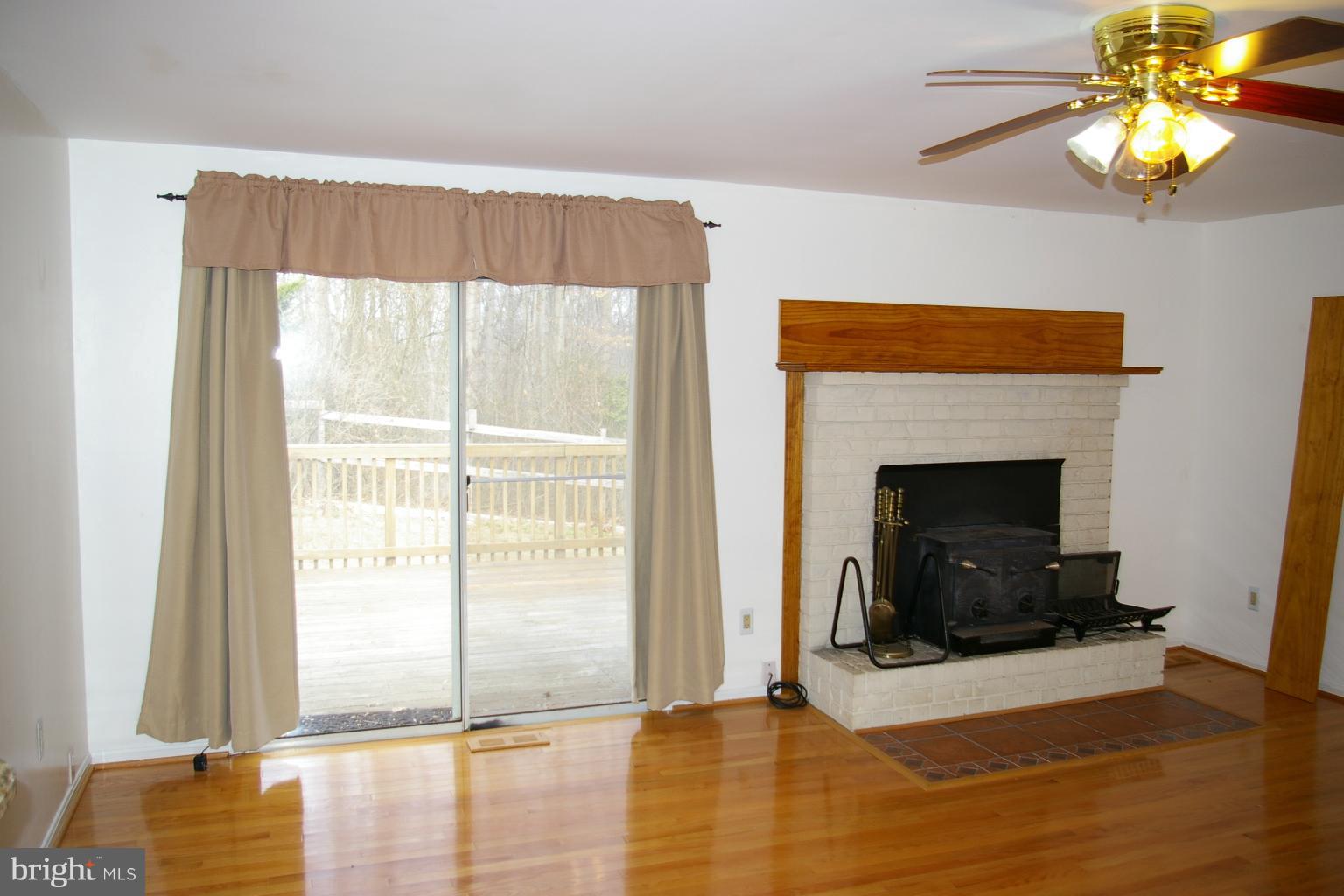 OCCOQUAN RIVER HILLS - Residential Lease