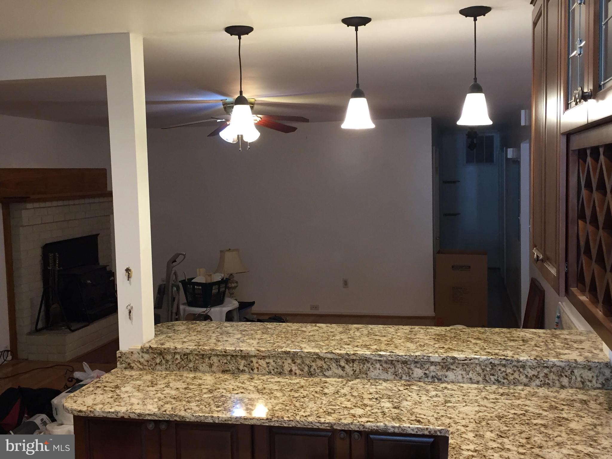 OCCOQUAN RIVER HILLS - Residential Lease