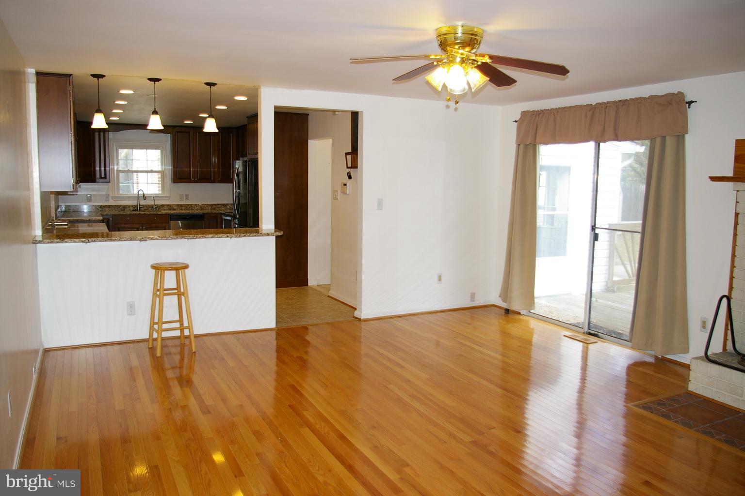 OCCOQUAN RIVER HILLS - Residential Lease