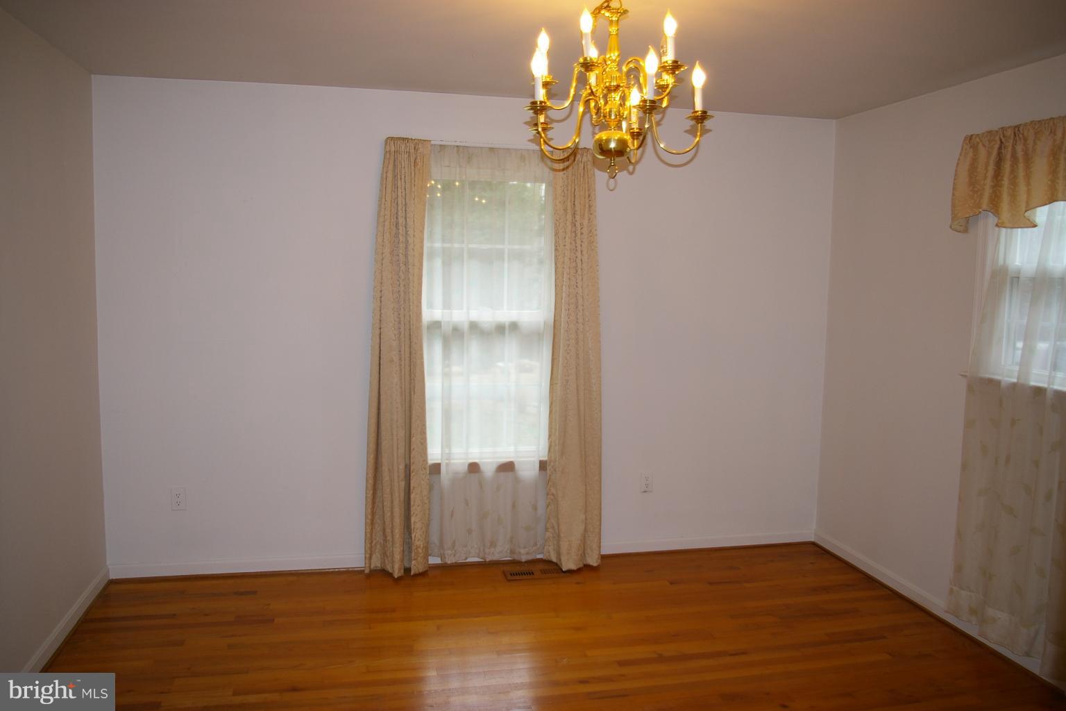 OCCOQUAN RIVER HILLS - Residential Lease