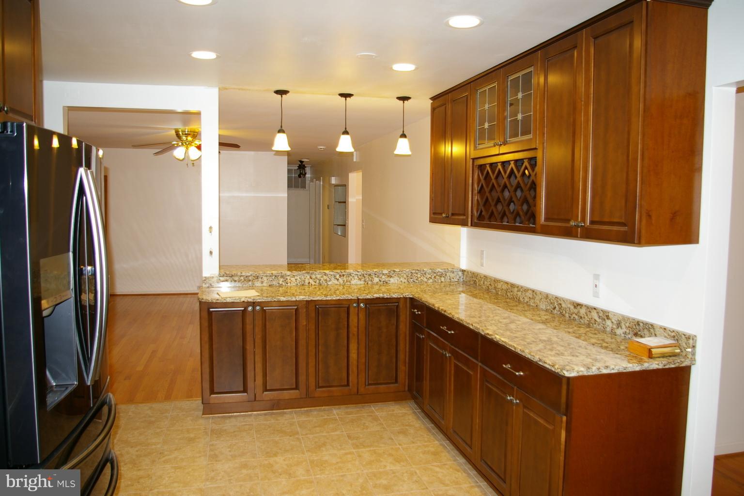 OCCOQUAN RIVER HILLS - Residential Lease