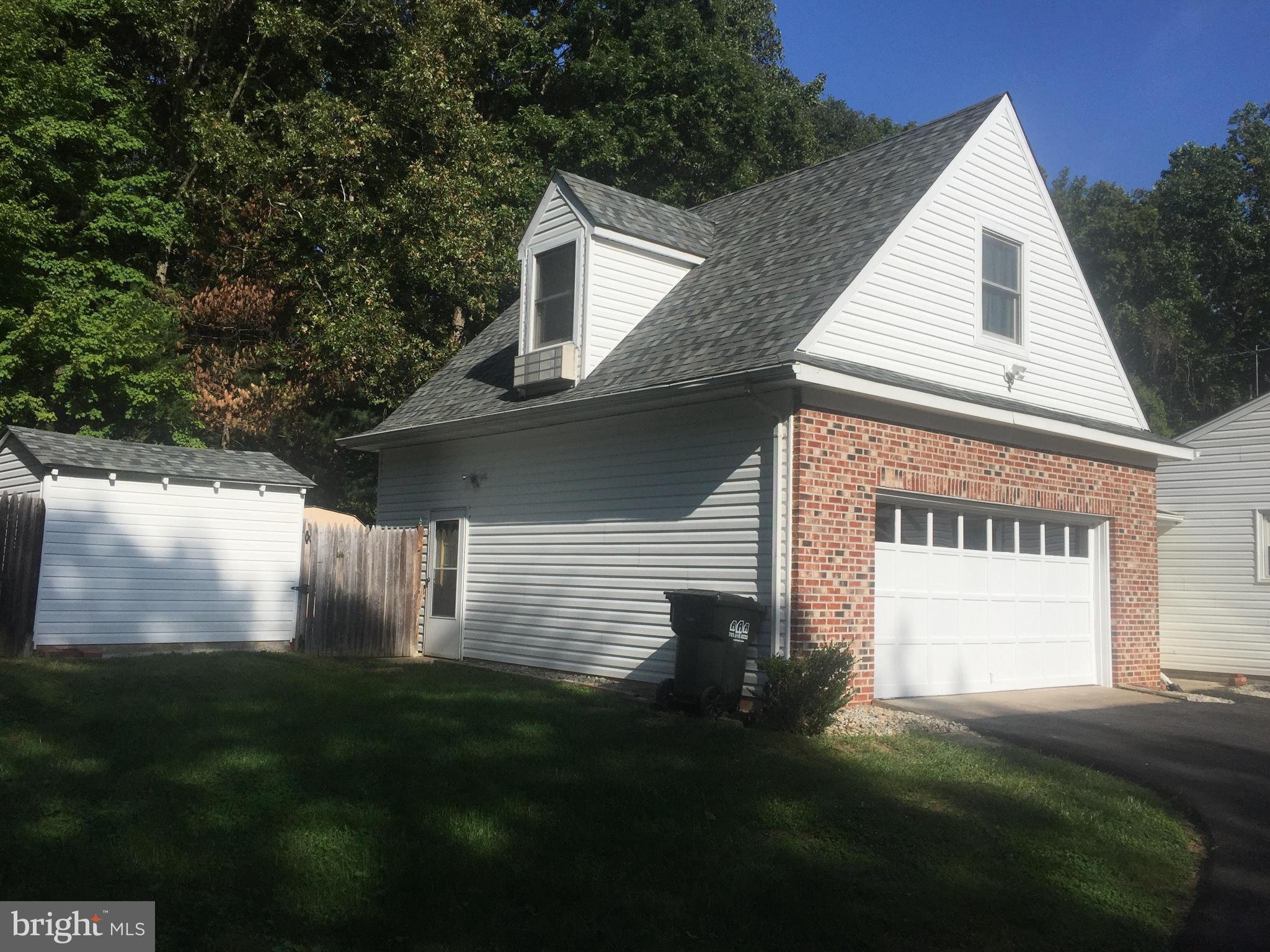 OCCOQUAN RIVER HILLS - Residential Lease