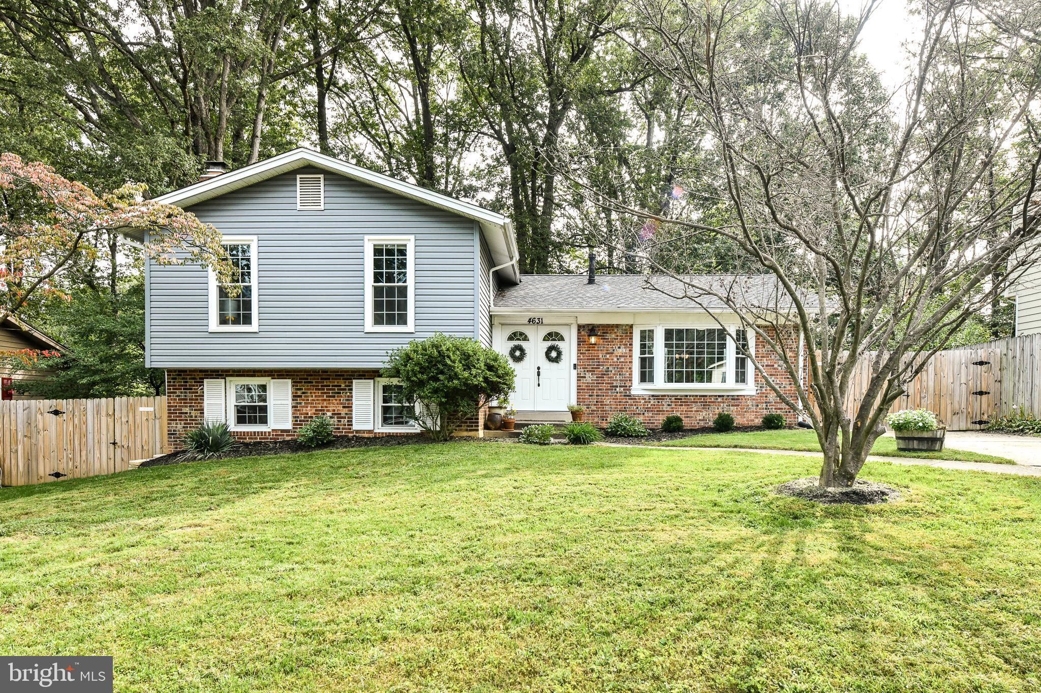 SURREY SQUARE - Residential Lease