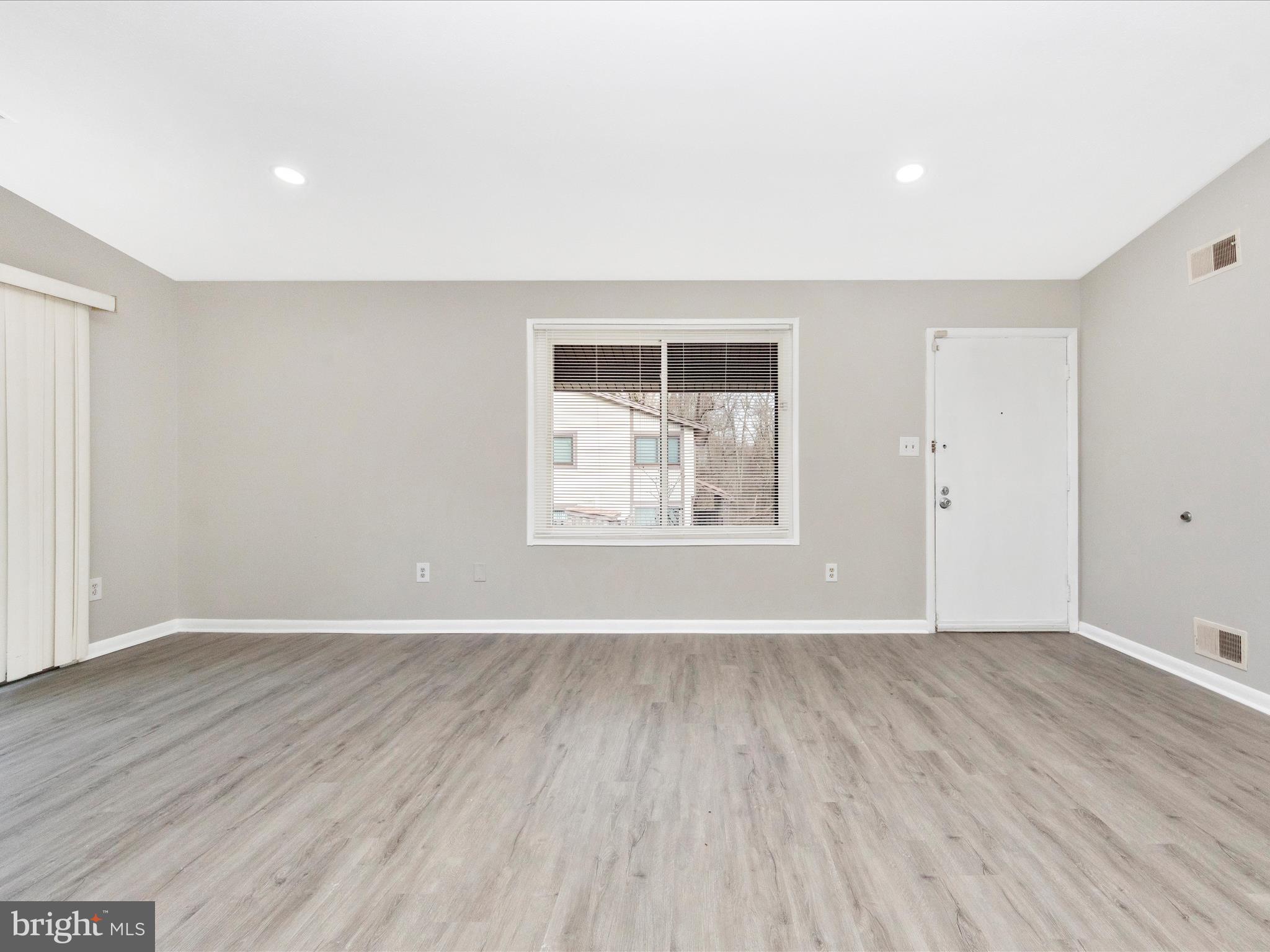 CINNAMON RIDGE CONDO - Residential