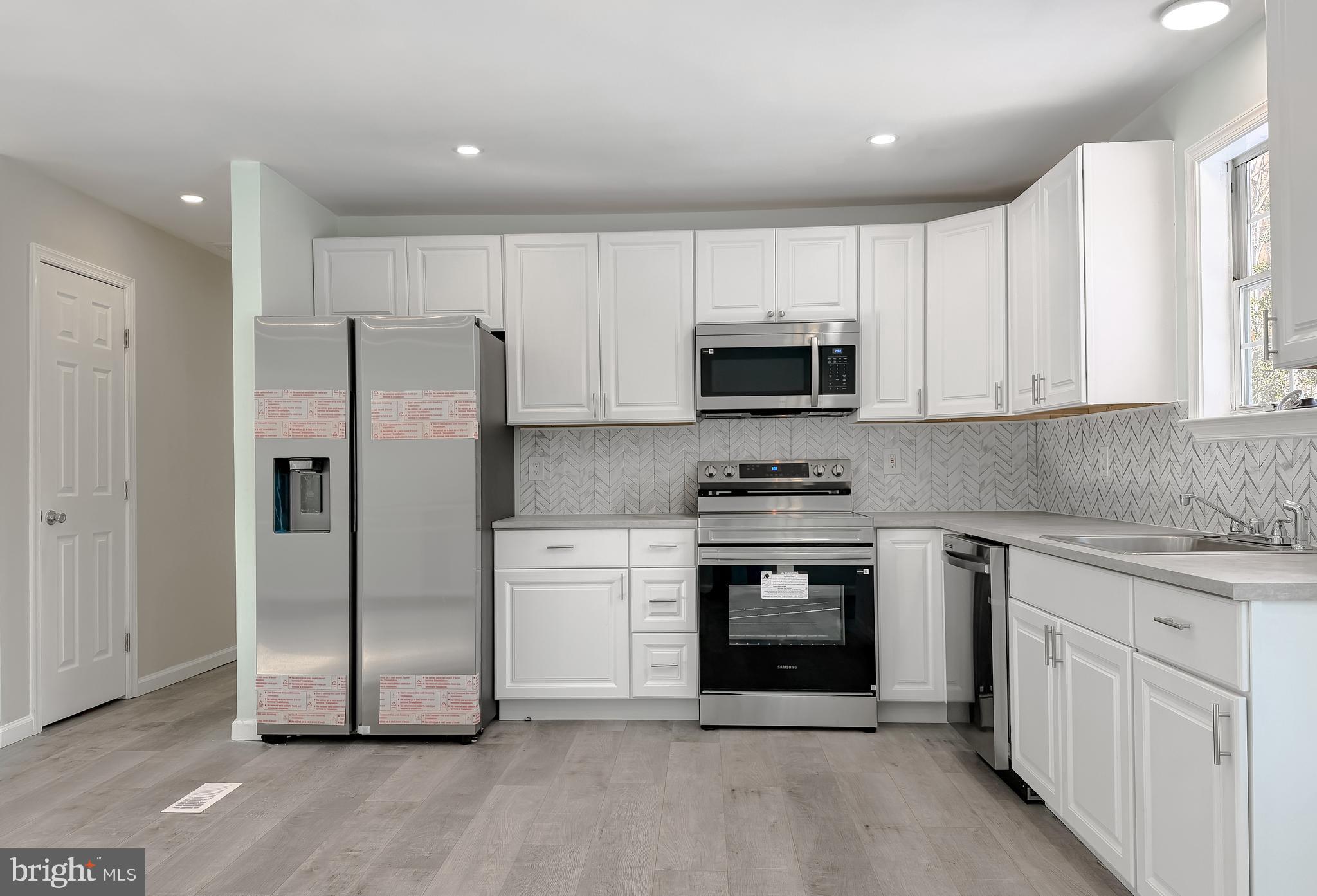 470 SOLLERS WHARF ROAD