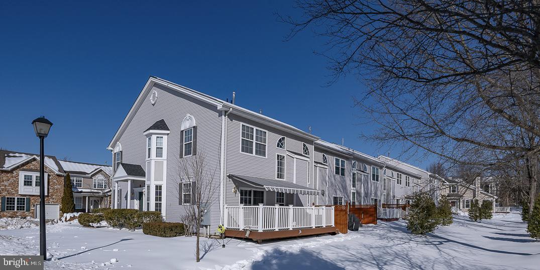 BRANDYWINE @ THORN - Residential