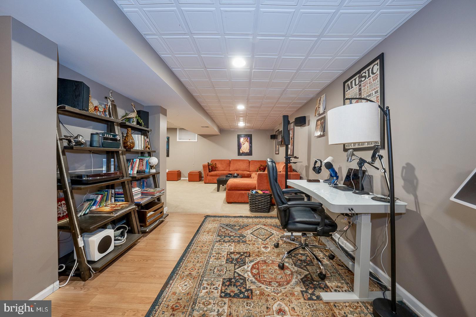 BRANDYWINE @ THORN - Residential