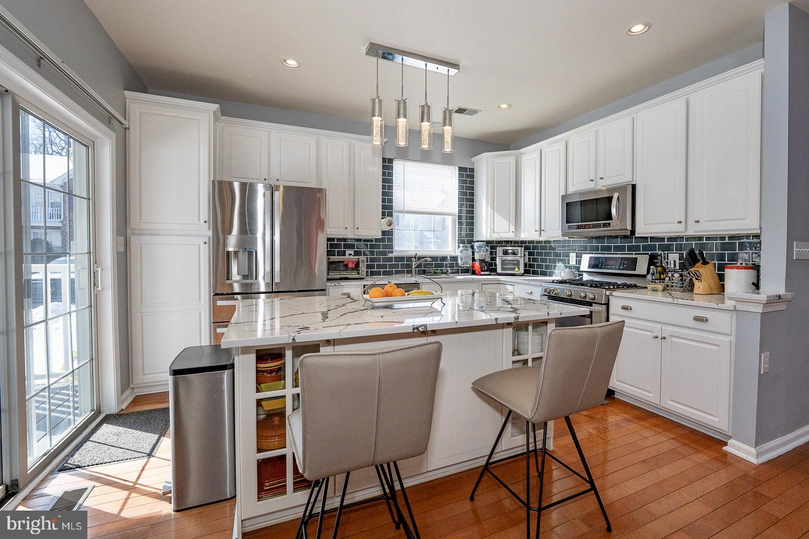 BRANDYWINE @ THORN - Residential