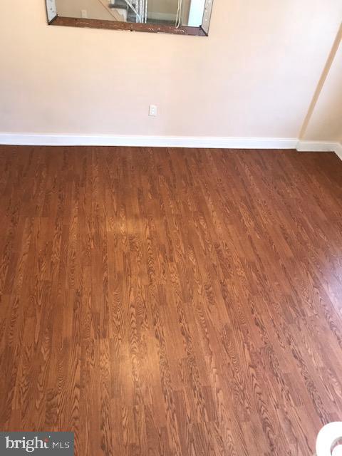LAWNCREST - Residential
