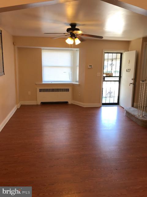 LAWNCREST - Residential