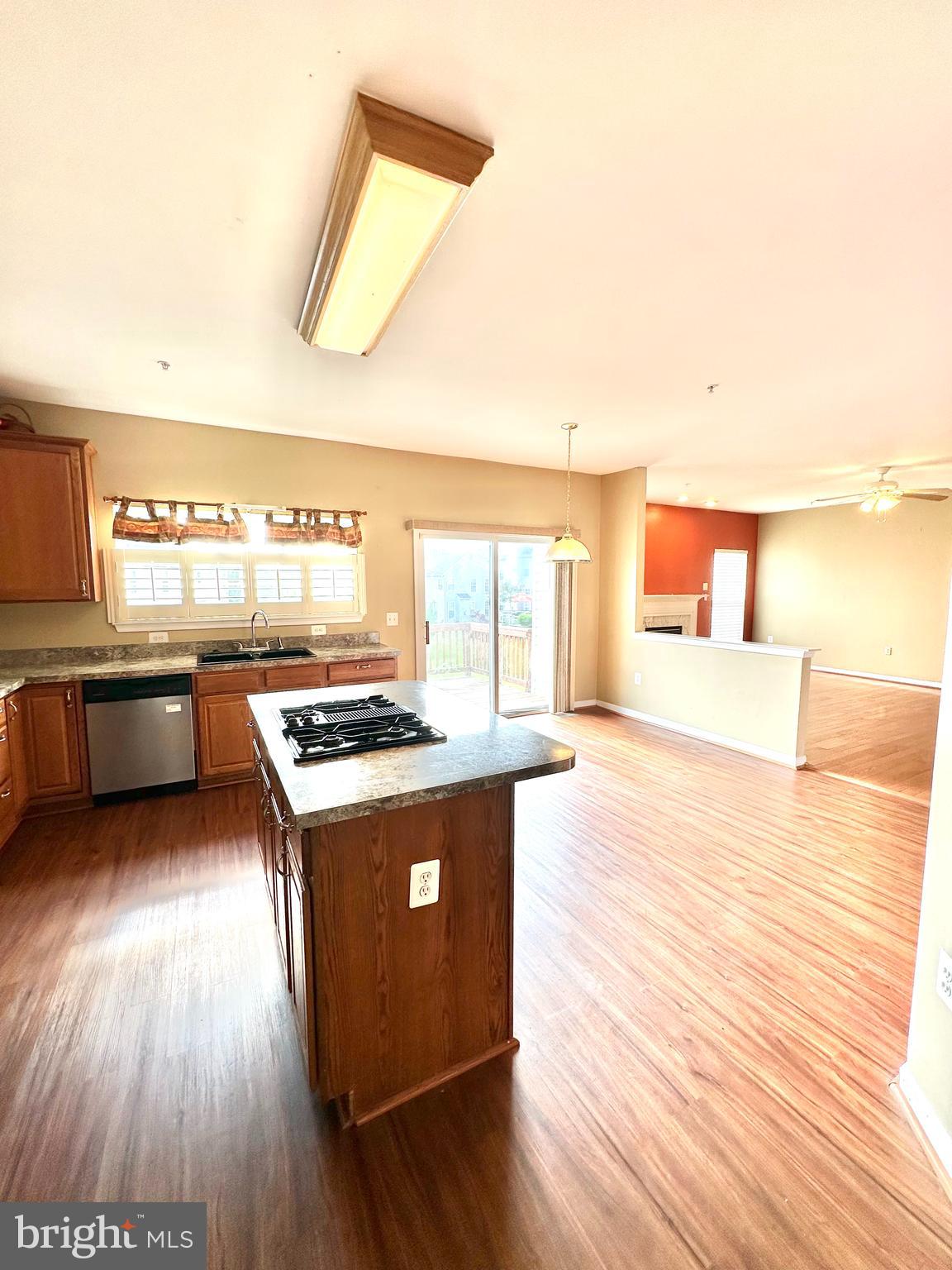 PERRYWOOD - Residential