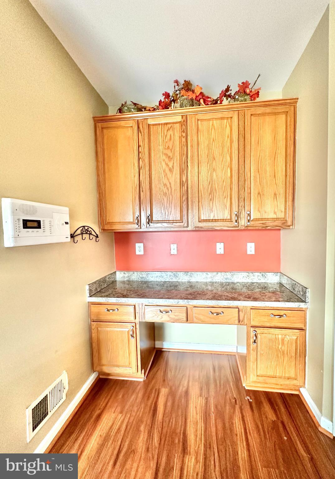 PERRYWOOD - Residential