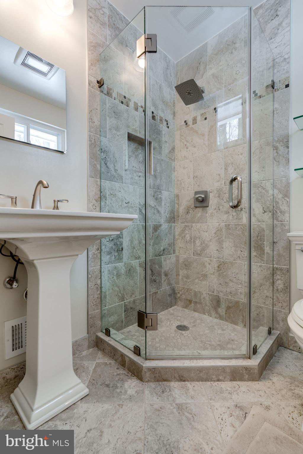 KINGS PARK - Residential