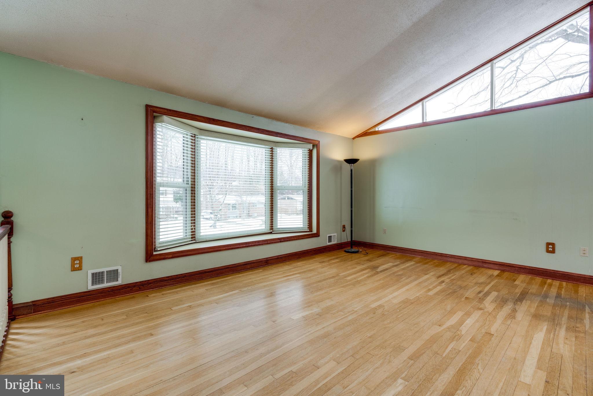 KINGS PARK - Residential