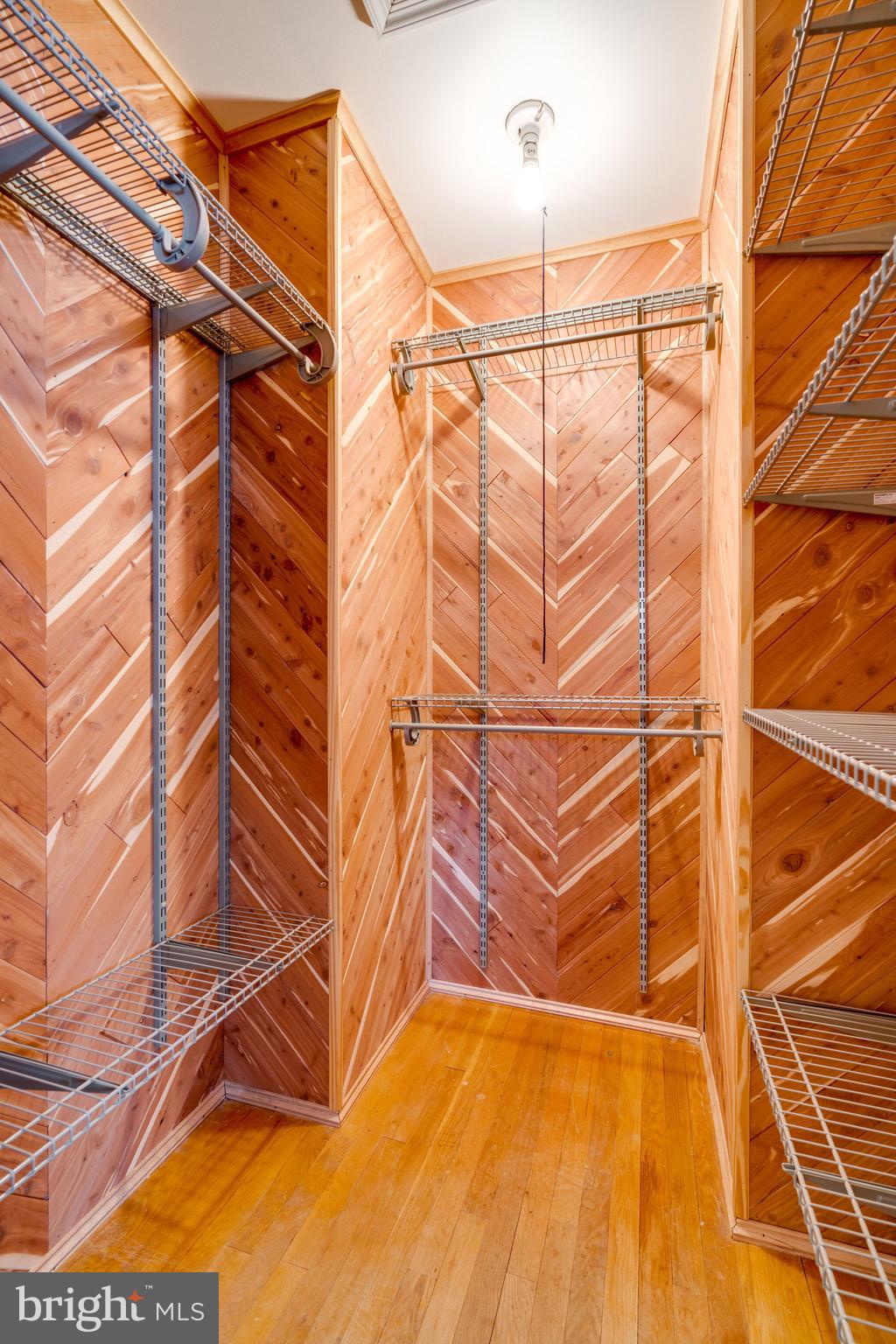 KINGS PARK - Residential