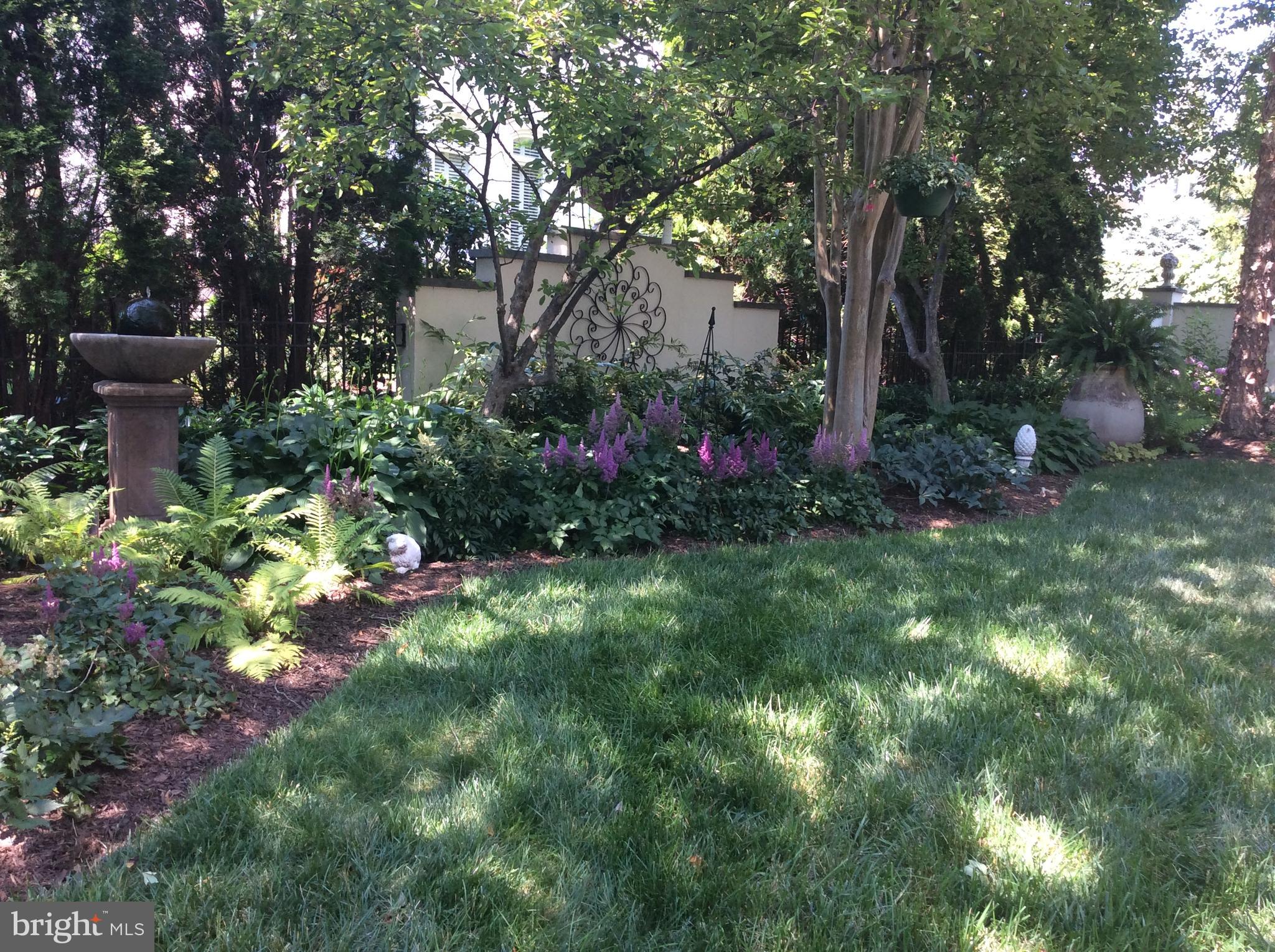 RIVER CREEK - Residential