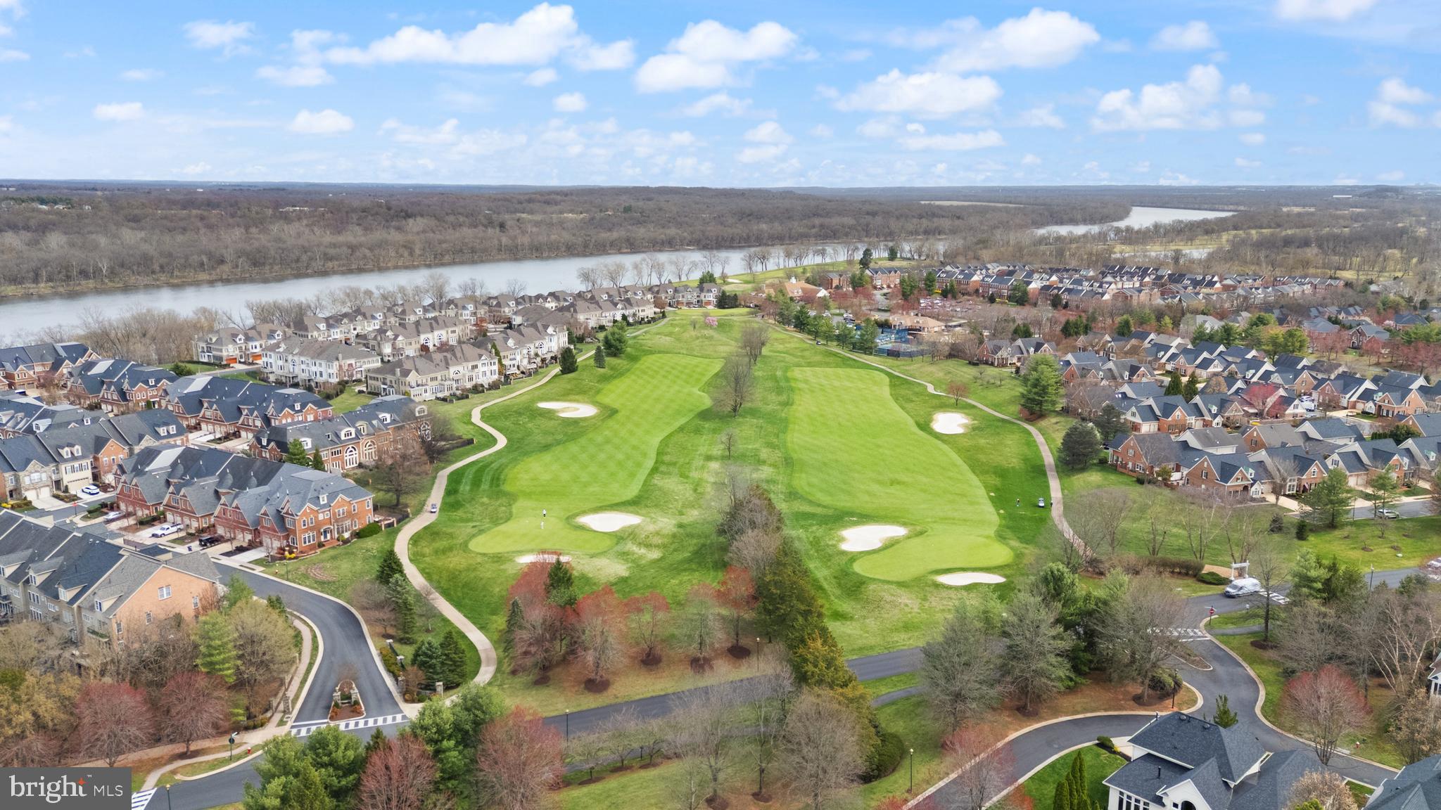 RIVER CREEK - Residential