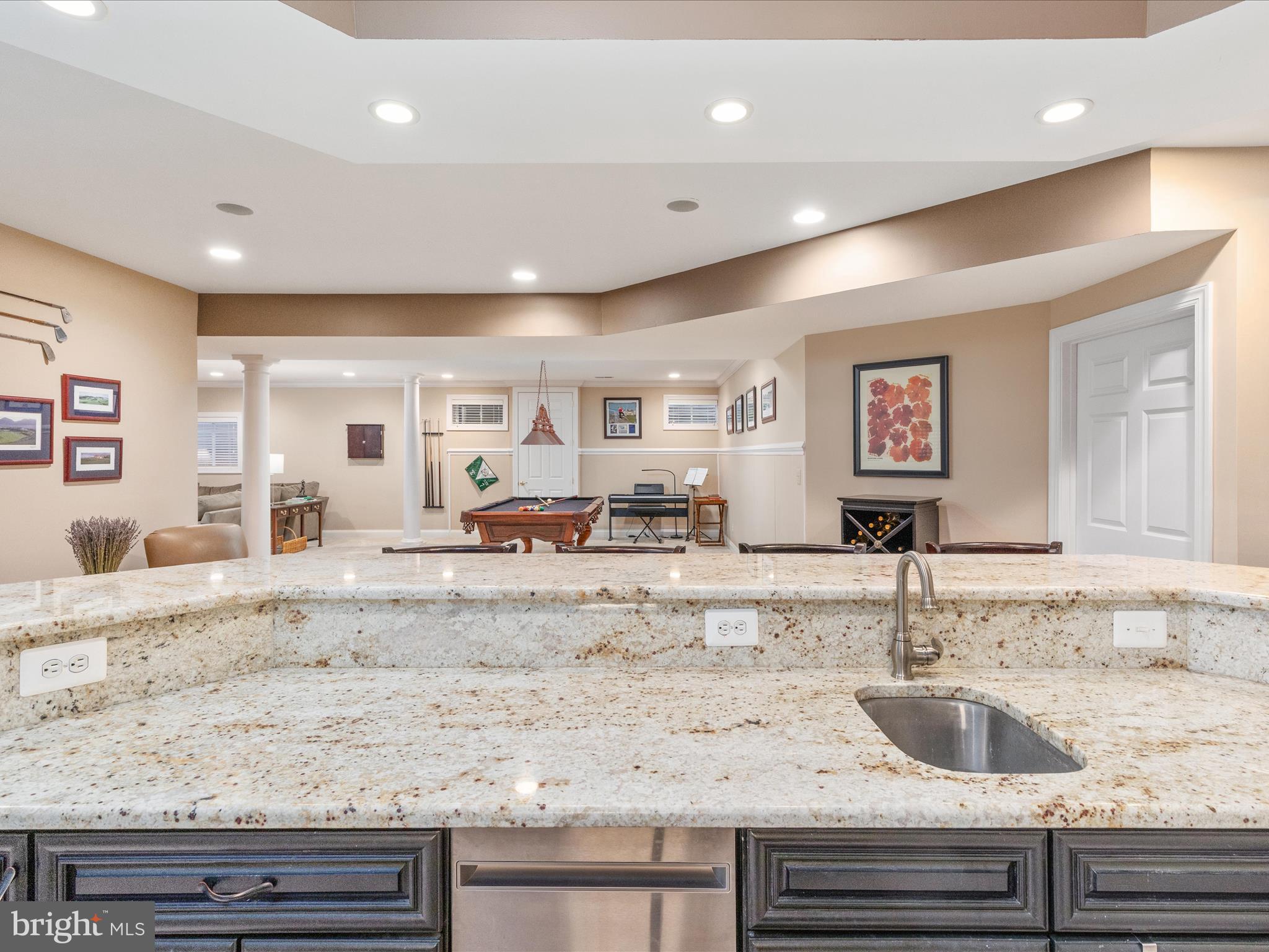 RIVER CREEK - Residential